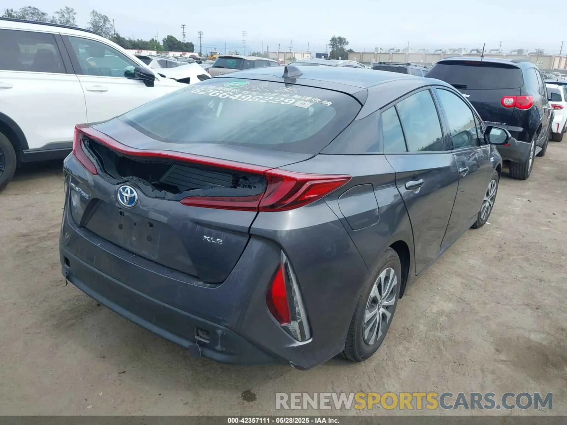 4 Photograph of a damaged car JTDKARFP6L3153192 TOYOTA PRIUS PRIME 2020