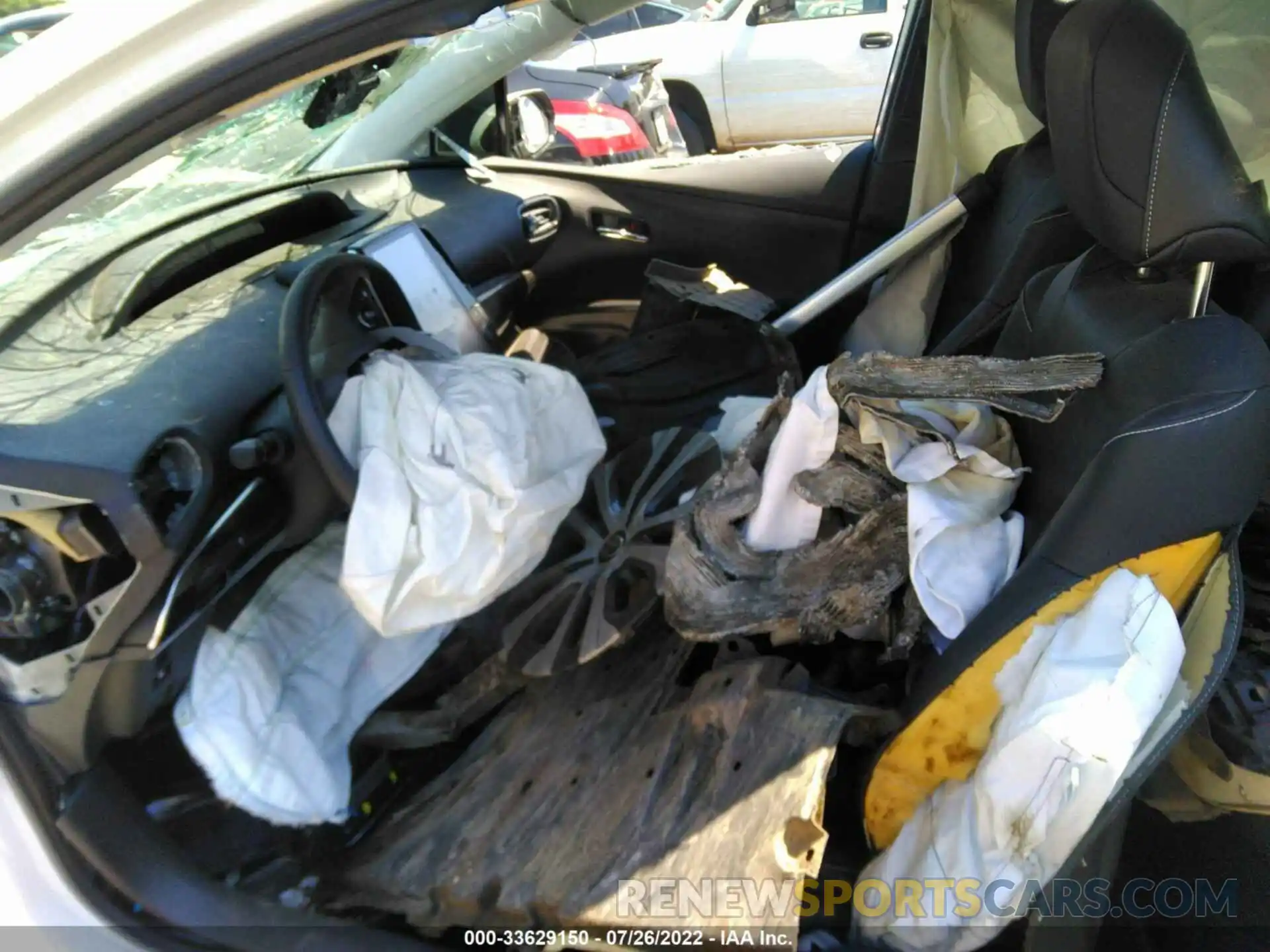 5 Photograph of a damaged car JTDKARFP8L3139438 TOYOTA PRIUS PRIME 2020