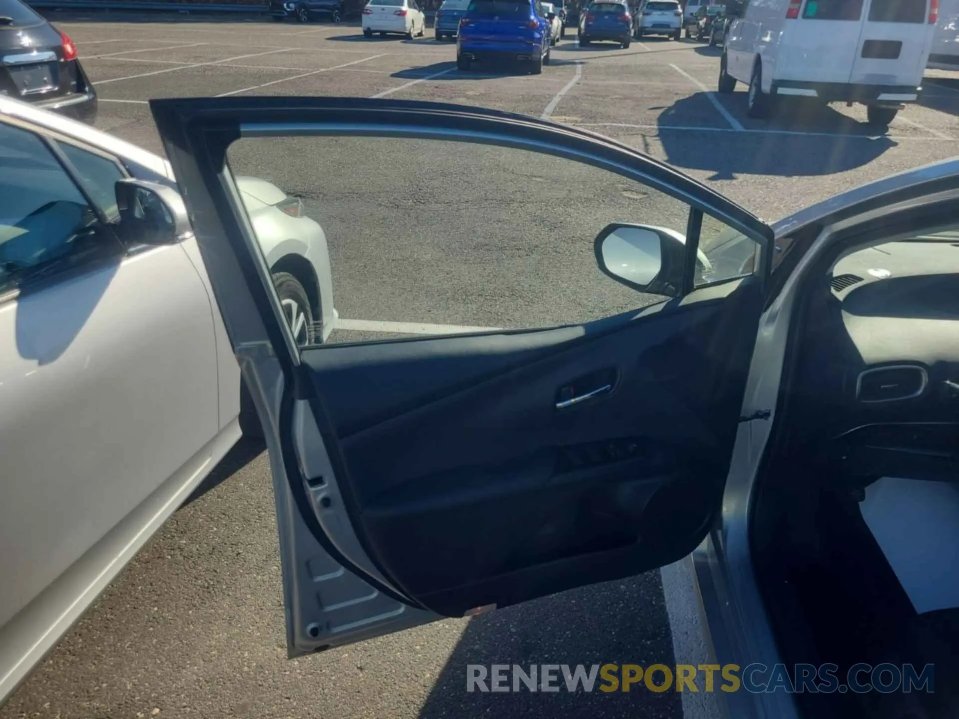 23 Photograph of a damaged car JTDKARFP8L3146843 TOYOTA PRIUS PRIME 2020