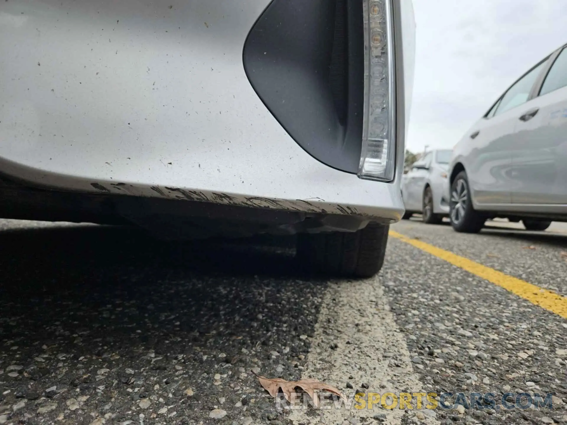 5 Photograph of a damaged car JTDKARFP8L3146843 TOYOTA PRIUS PRIME 2020