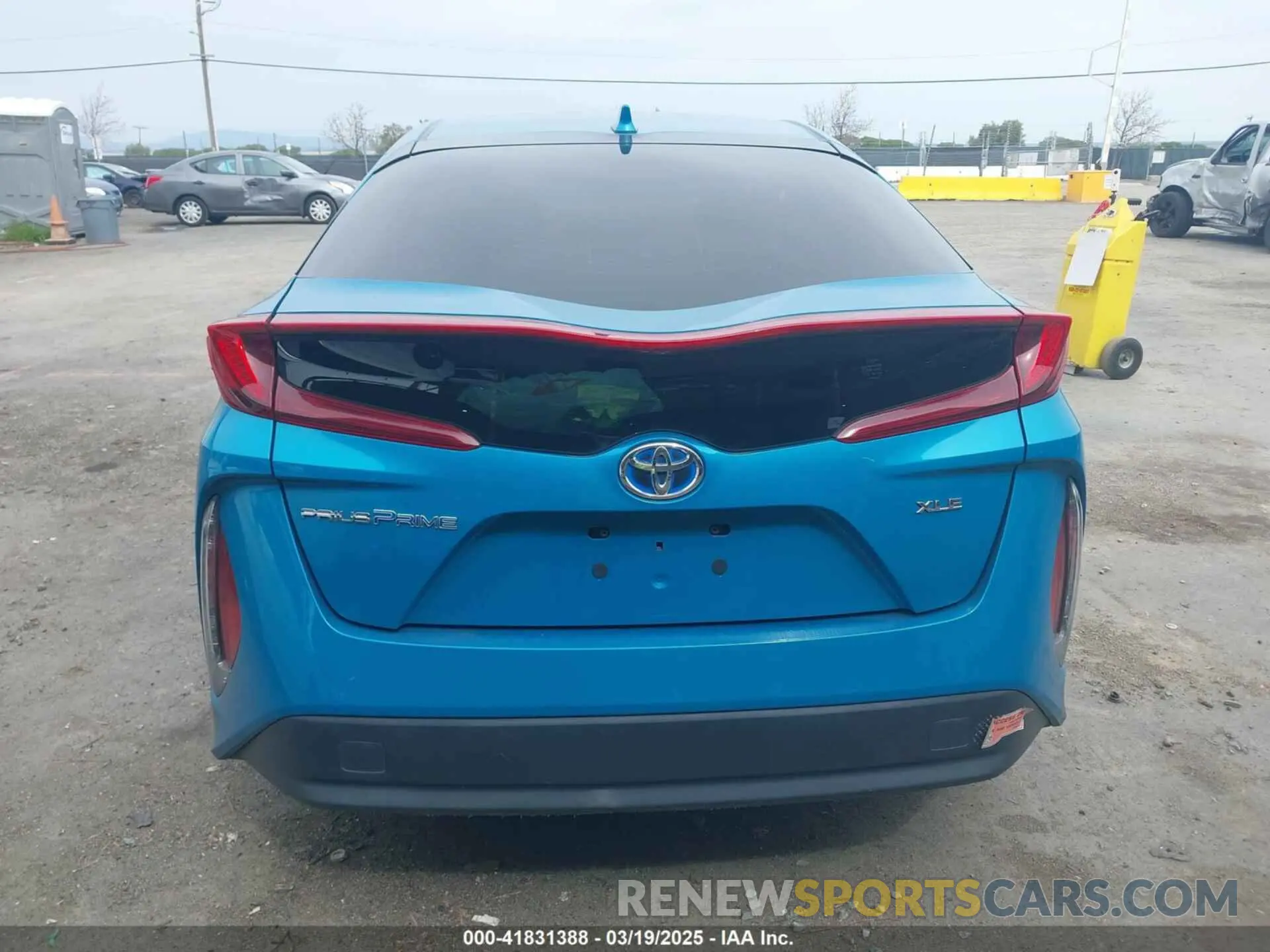 15 Photograph of a damaged car JTDKARFP9L3139982 TOYOTA PRIUS PRIME 2020