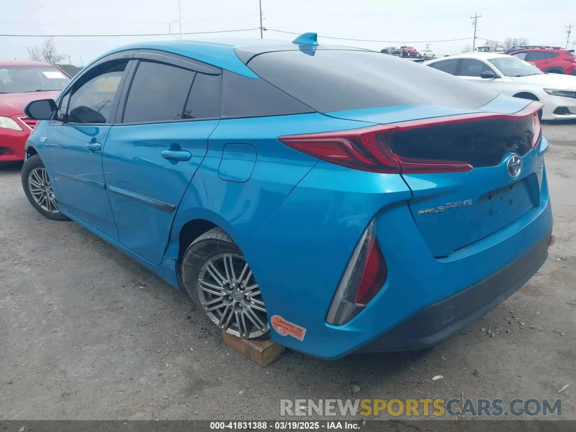 3 Photograph of a damaged car JTDKARFP9L3139982 TOYOTA PRIUS PRIME 2020