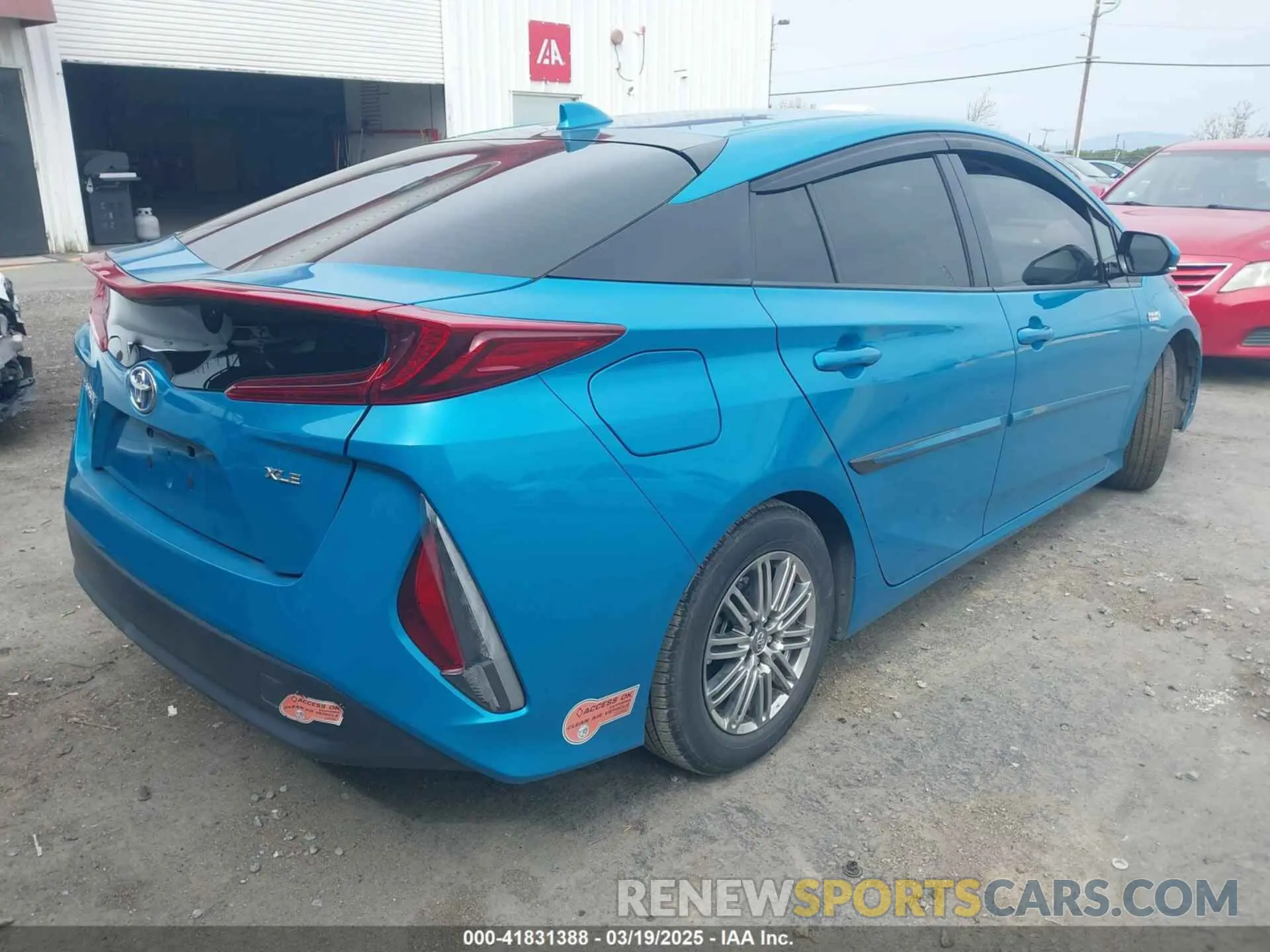 4 Photograph of a damaged car JTDKARFP9L3139982 TOYOTA PRIUS PRIME 2020