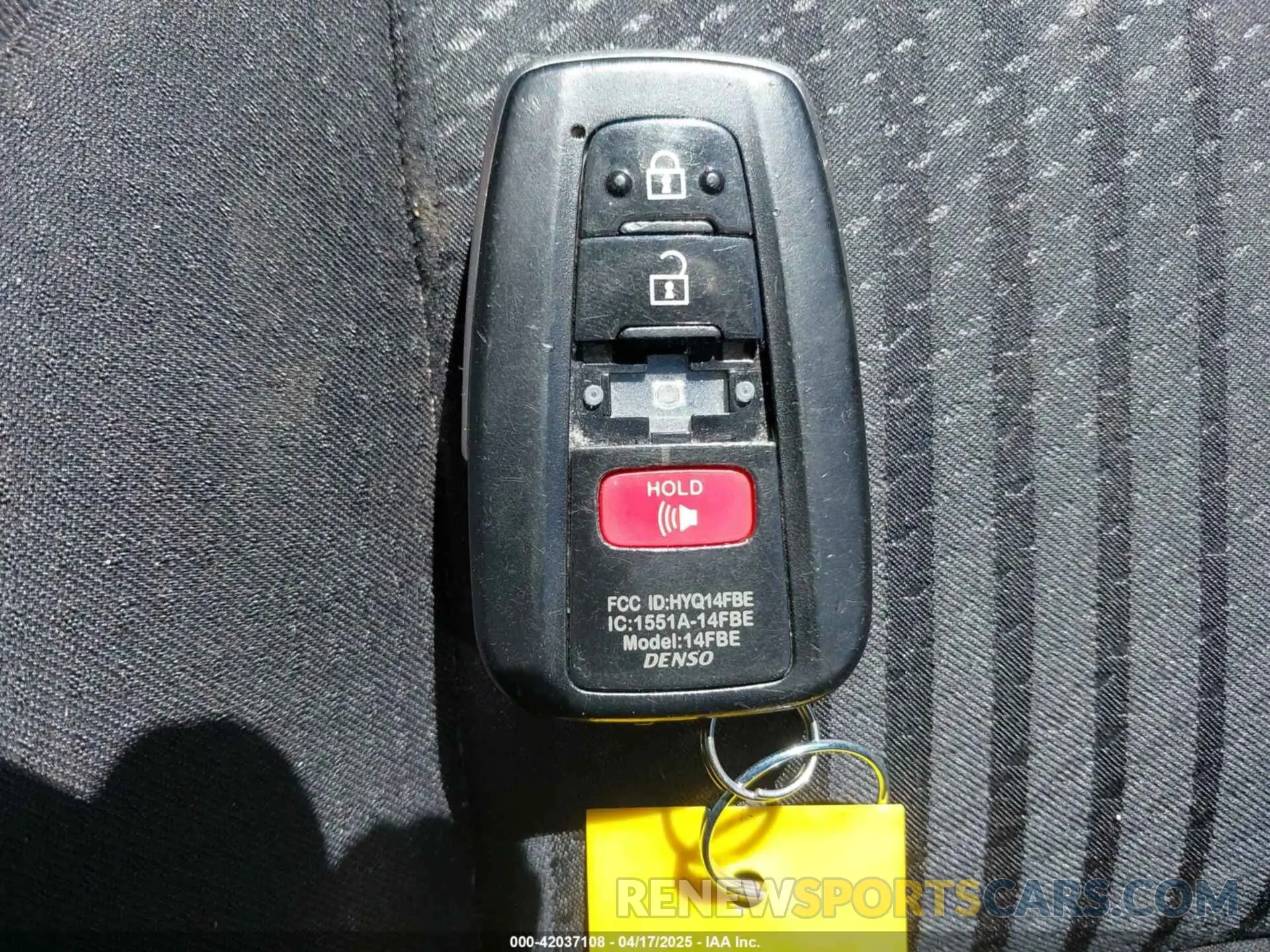 11 Photograph of a damaged car JTDKARFPXL3137917 TOYOTA PRIUS PRIME 2020