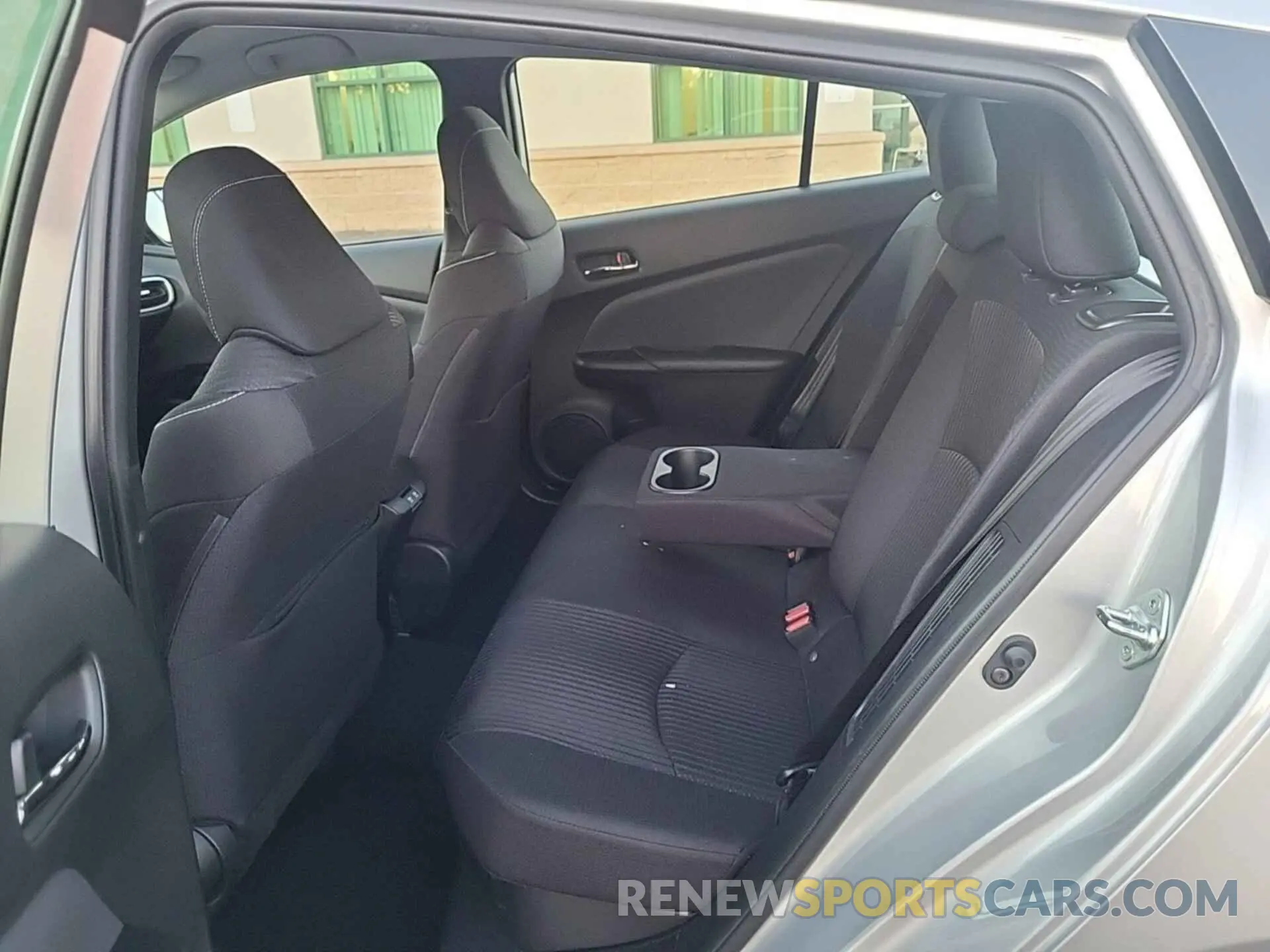 30 Photograph of a damaged car JTDKARFPXL3147265 TOYOTA PRIUS PRIME 2020