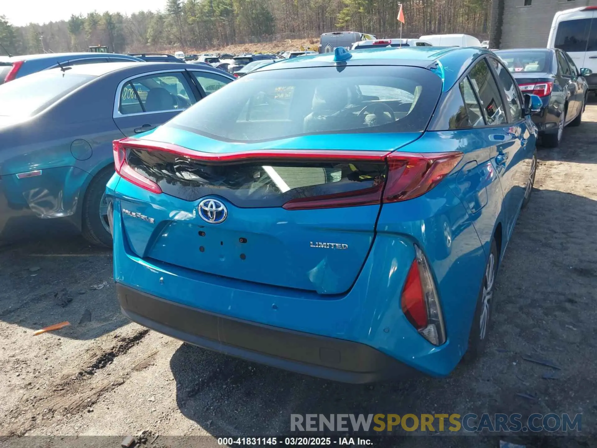 17 Photograph of a damaged car JTDKAMFP1M3166050 TOYOTA PRIUS PRIME 2021
