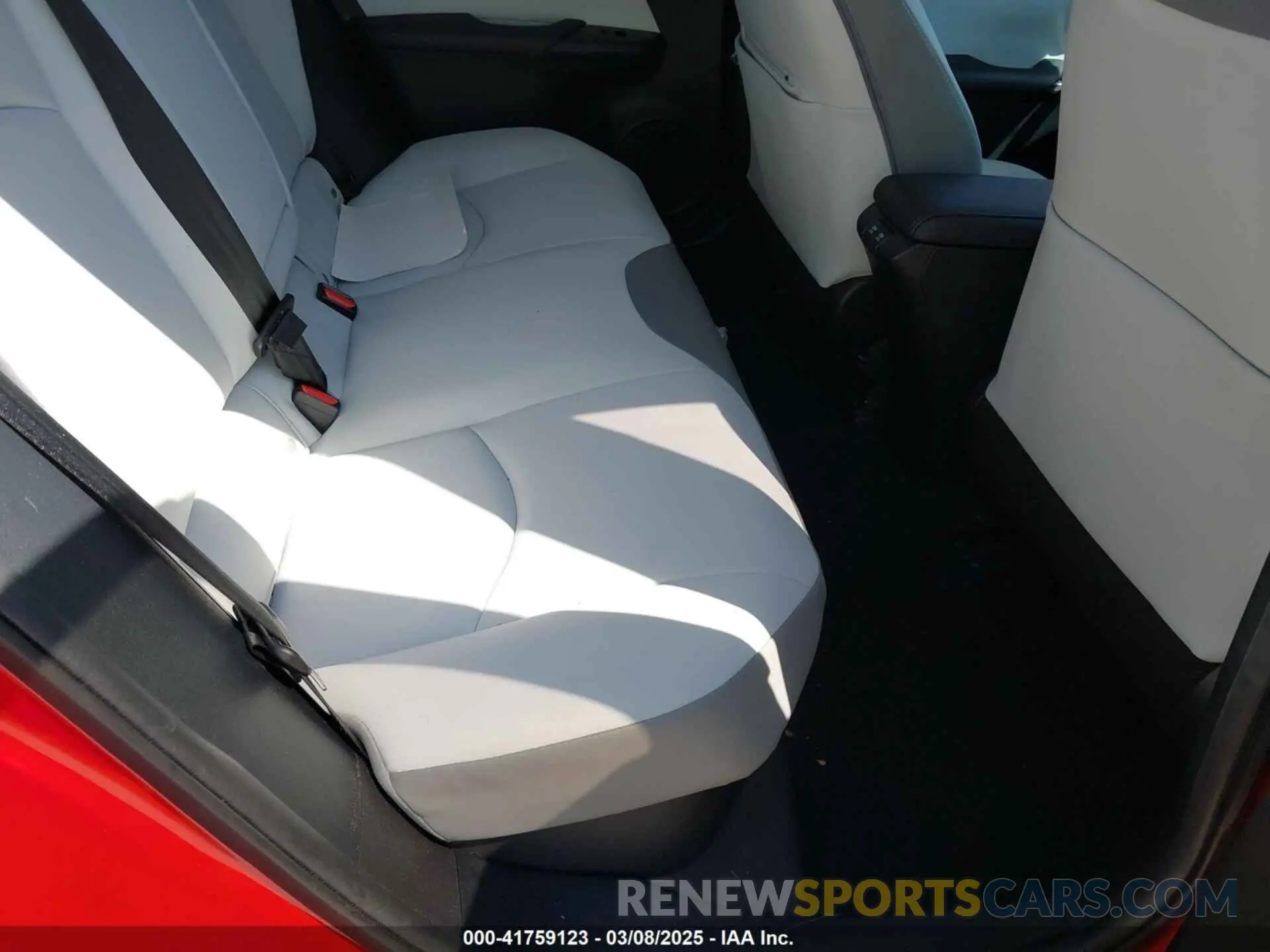 8 Photograph of a damaged car JTDKAMFP1M3173015 TOYOTA PRIUS PRIME 2021