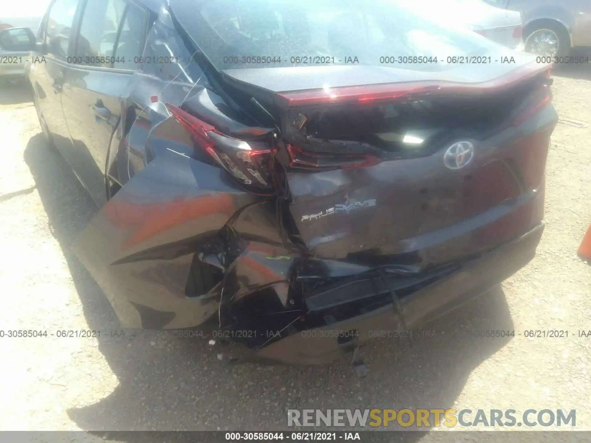 6 Photograph of a damaged car JTDKAMFP1M3175752 TOYOTA PRIUS PRIME 2021