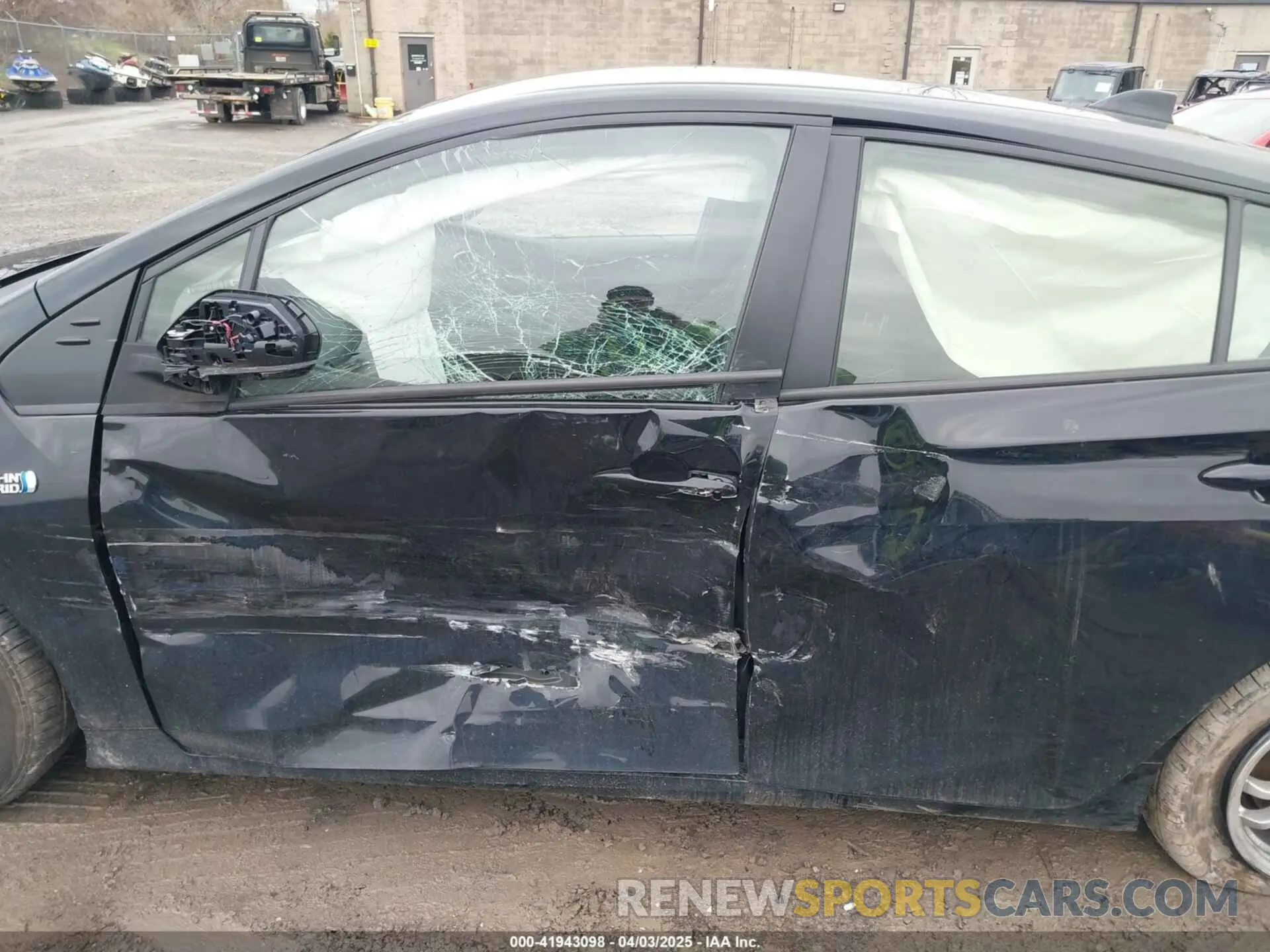 6 Photograph of a damaged car JTDKAMFP2M3165859 TOYOTA PRIUS PRIME 2021