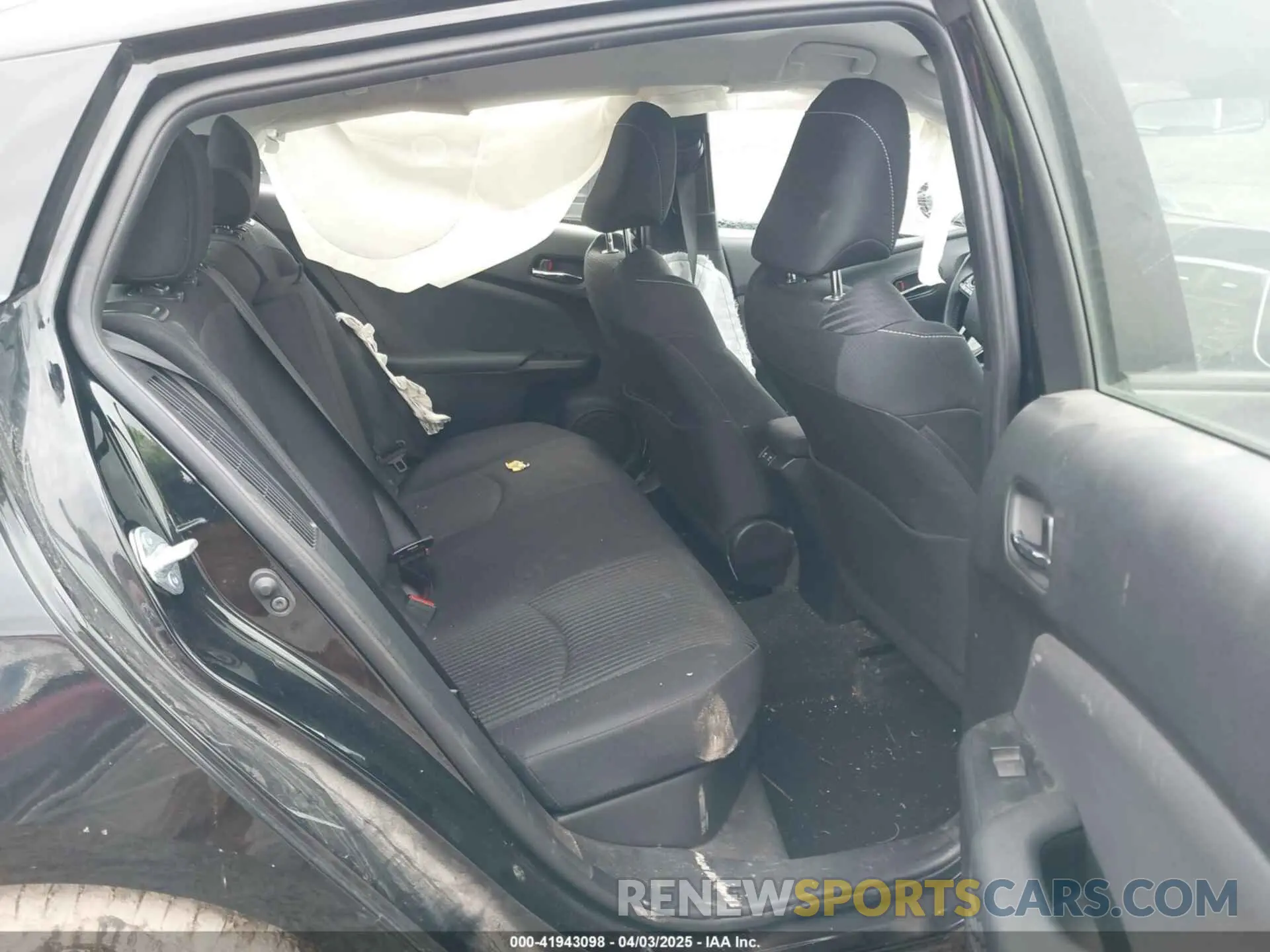 8 Photograph of a damaged car JTDKAMFP2M3165859 TOYOTA PRIUS PRIME 2021
