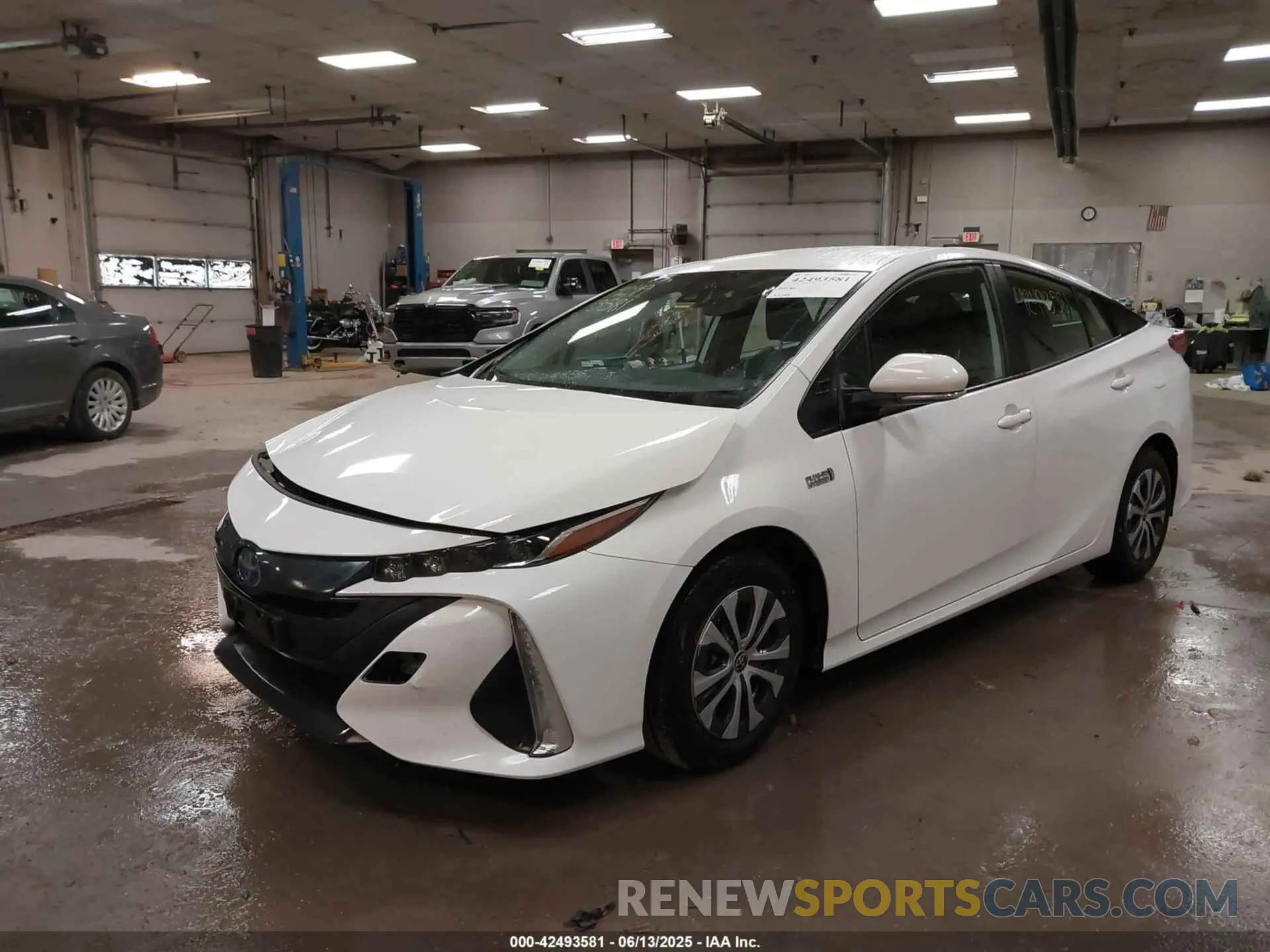 2 Photograph of a damaged car JTDKAMFP2M3166204 TOYOTA PRIUS PRIME 2021