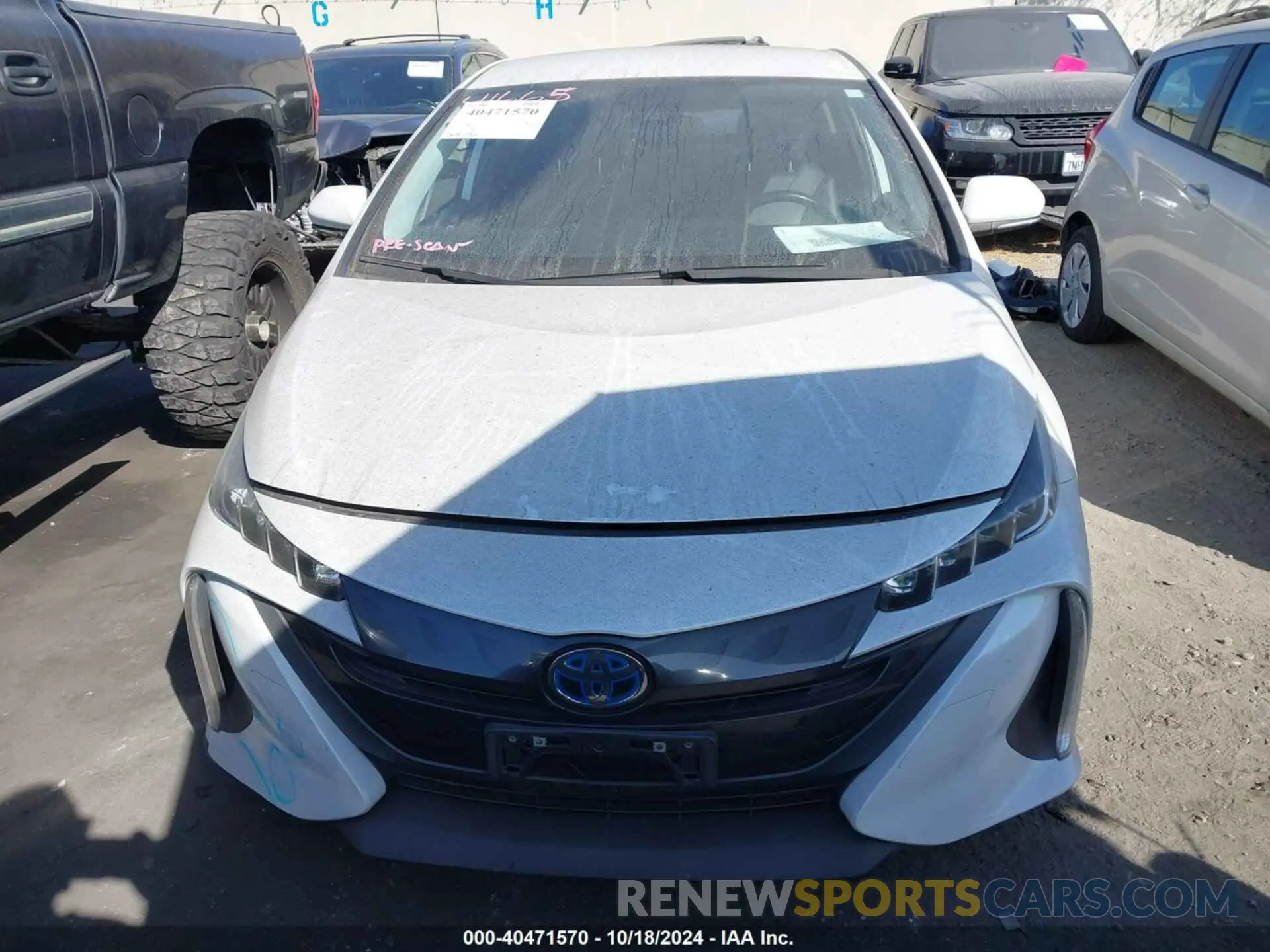 13 Photograph of a damaged car JTDKAMFP2M3169894 TOYOTA PRIUS PRIME 2021