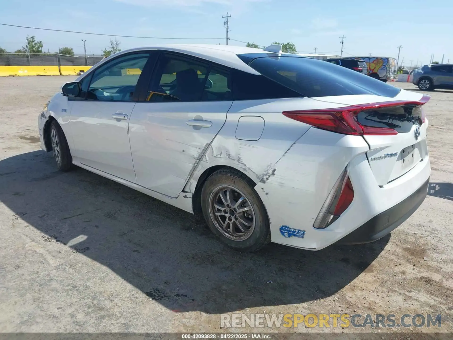 3 Photograph of a damaged car JTDKAMFP2M3177459 TOYOTA PRIUS PRIME 2021