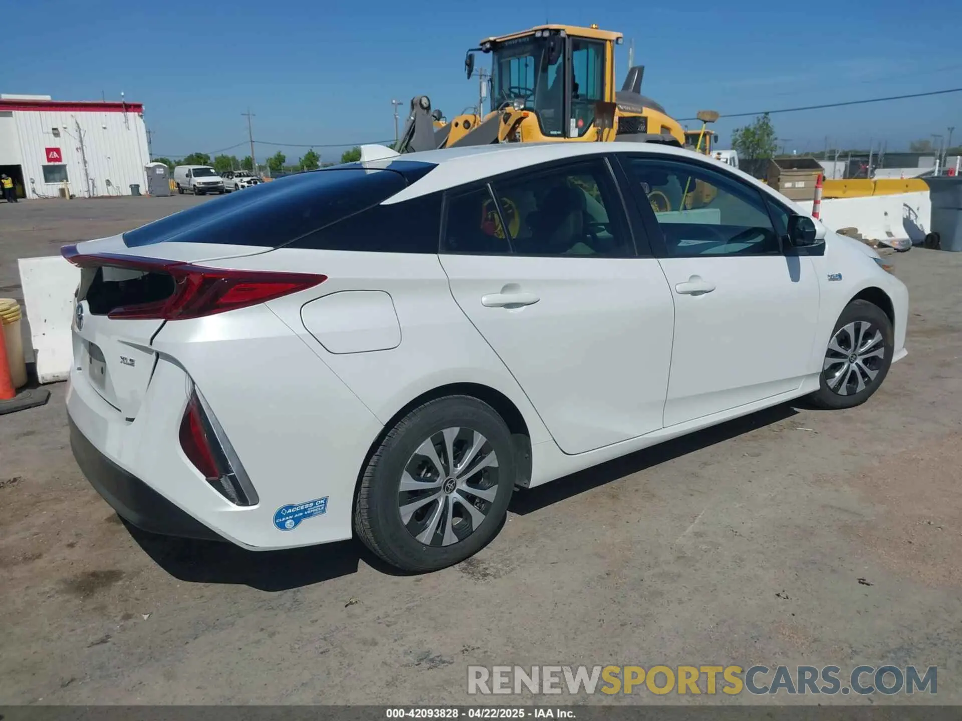 4 Photograph of a damaged car JTDKAMFP2M3177459 TOYOTA PRIUS PRIME 2021
