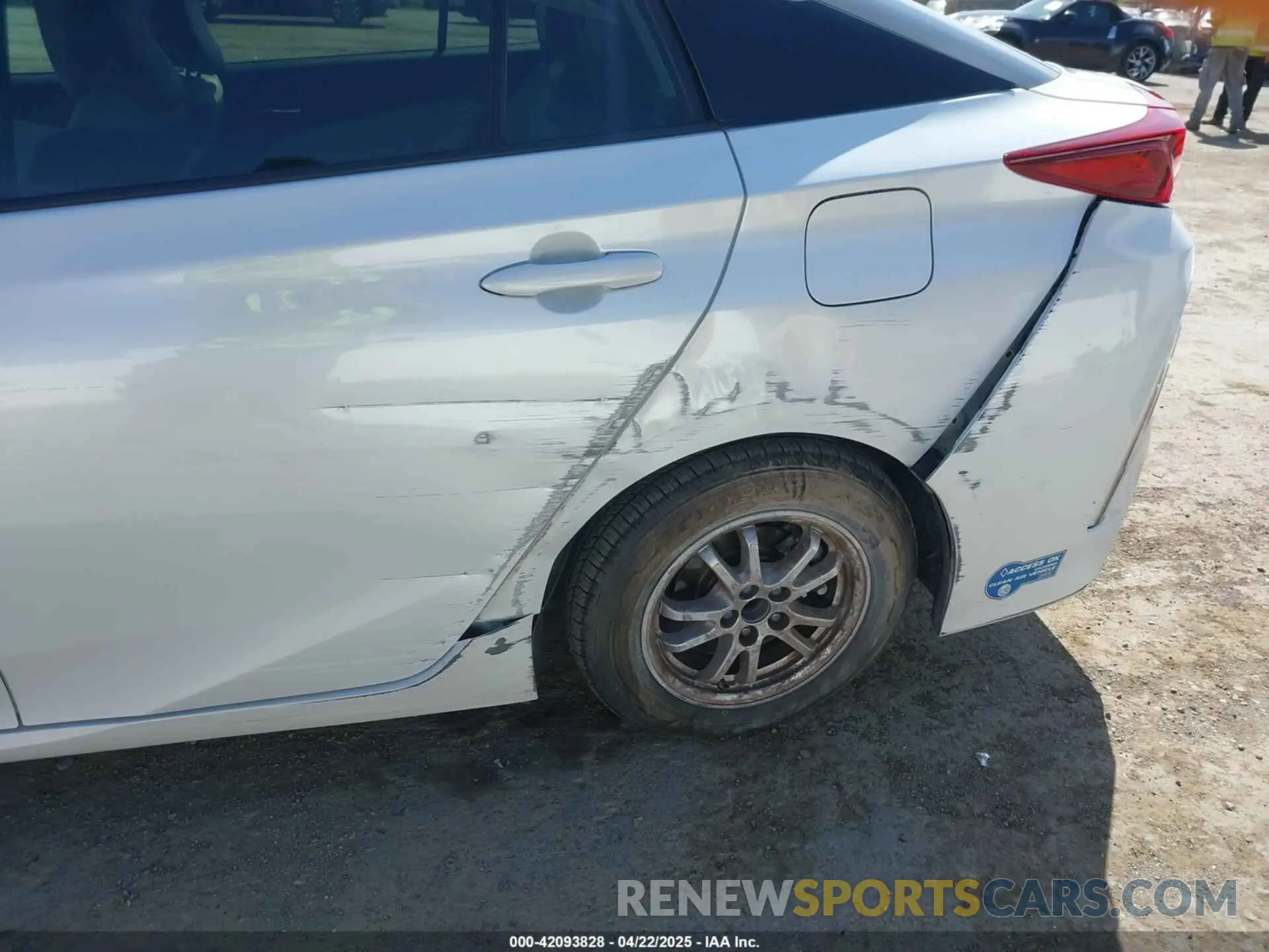 6 Photograph of a damaged car JTDKAMFP2M3177459 TOYOTA PRIUS PRIME 2021