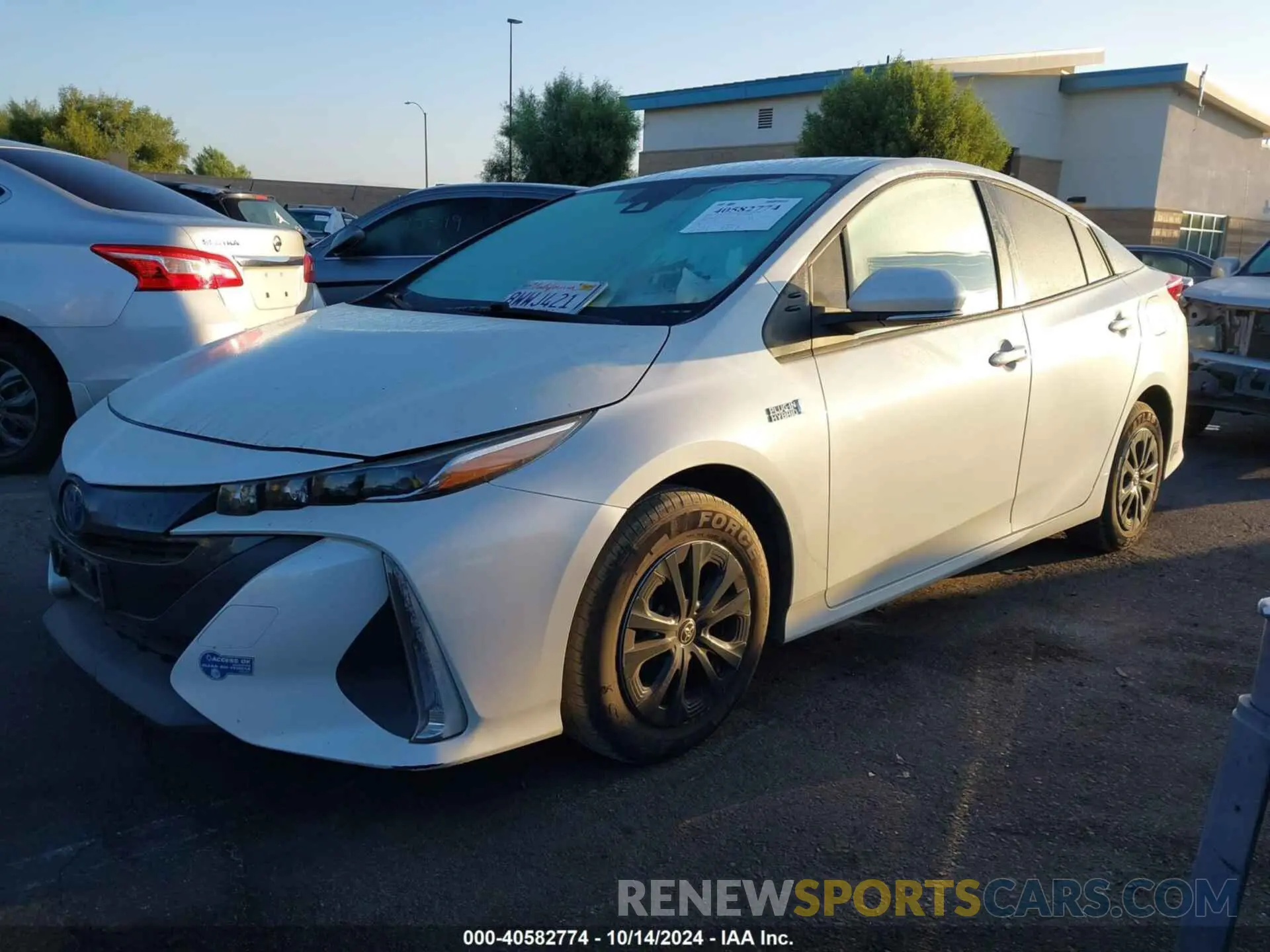 2 Photograph of a damaged car JTDKAMFP3M3195565 TOYOTA PRIUS PRIME 2021