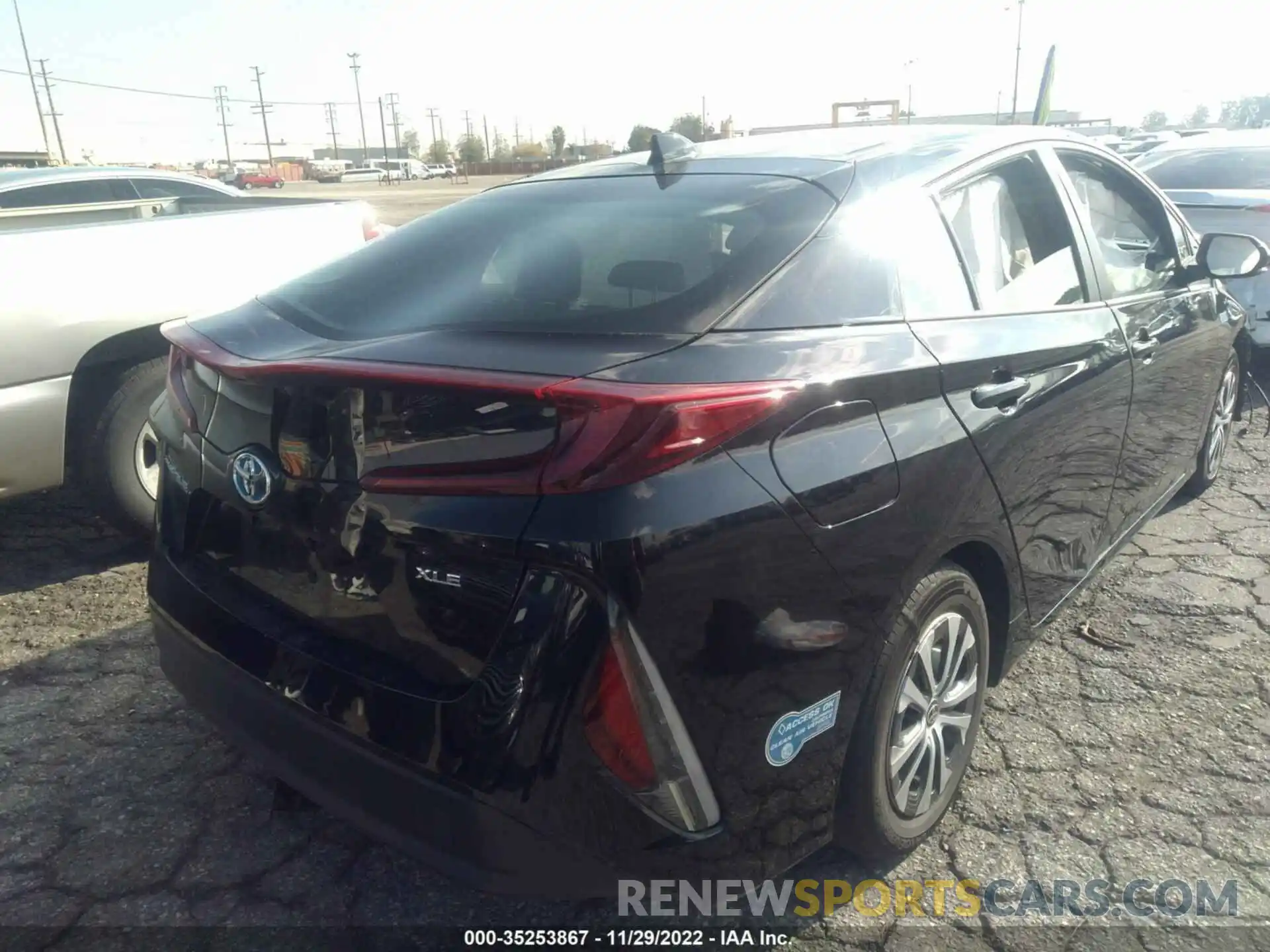 4 Photograph of a damaged car JTDKAMFP4M3181125 TOYOTA PRIUS PRIME 2021