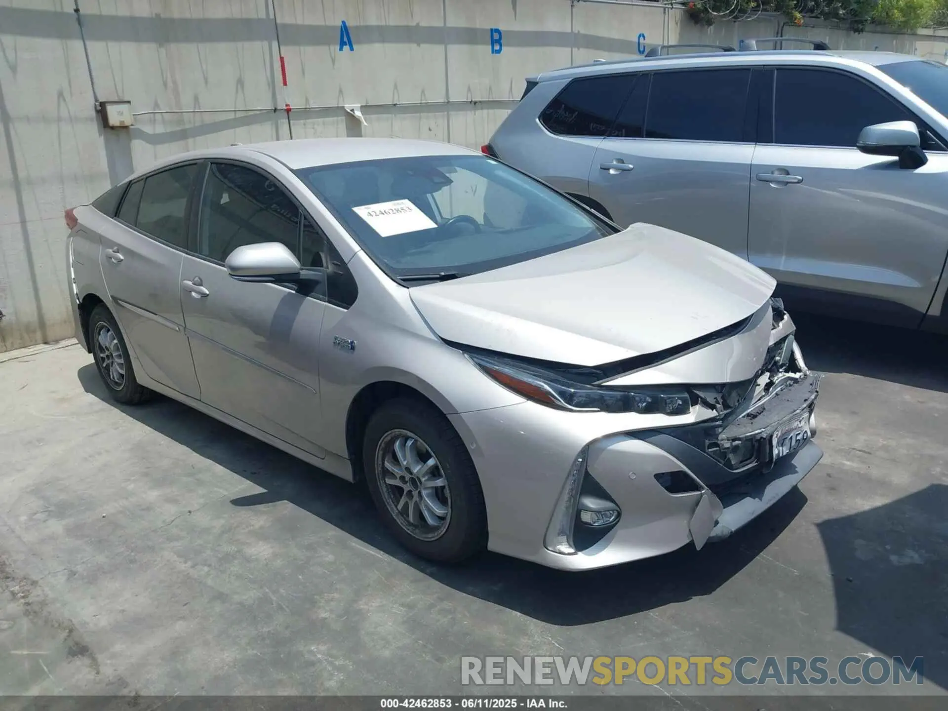 1 Photograph of a damaged car JTDKAMFP5M3167430 TOYOTA PRIUS PRIME 2021