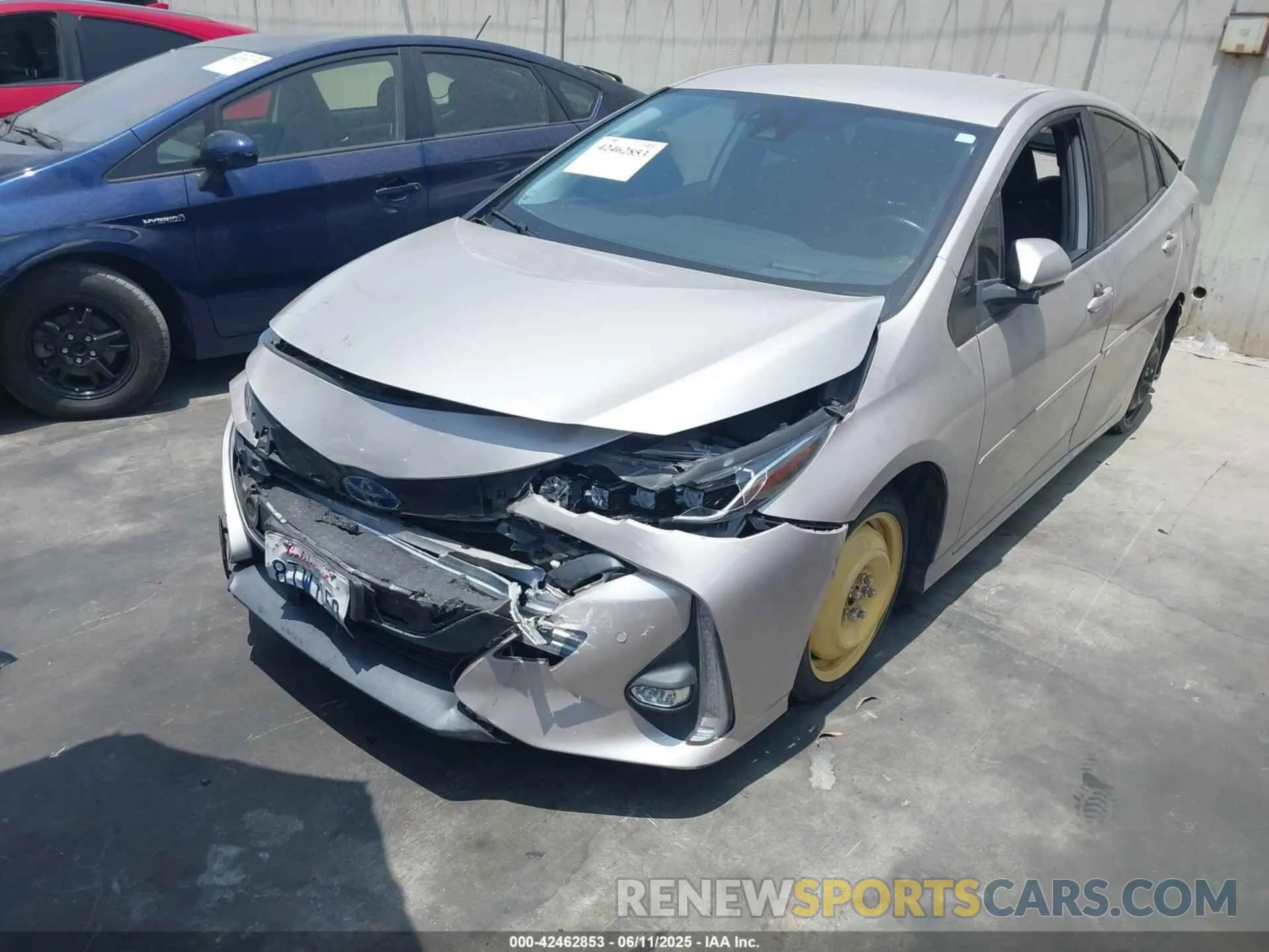 2 Photograph of a damaged car JTDKAMFP5M3167430 TOYOTA PRIUS PRIME 2021