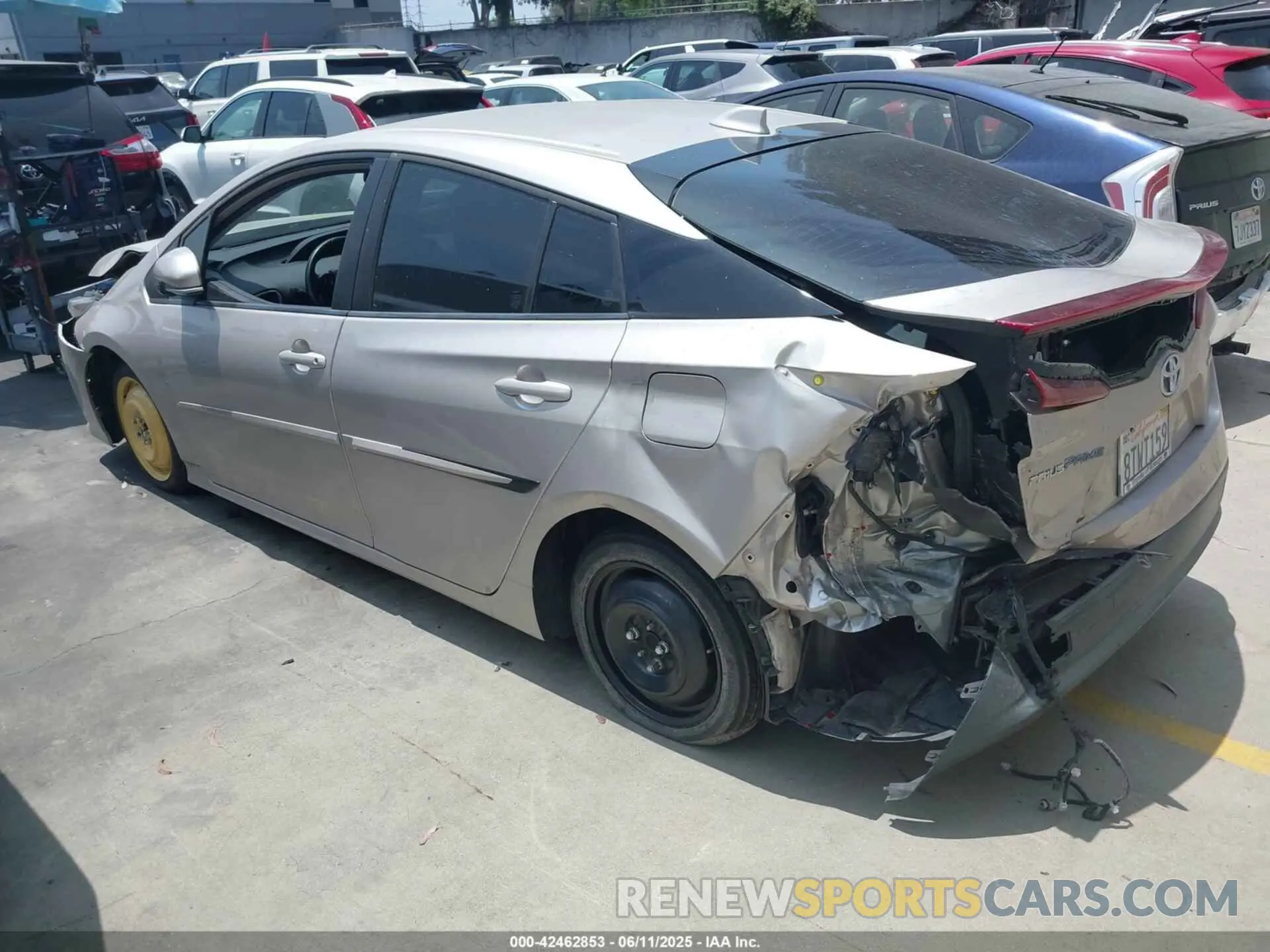 3 Photograph of a damaged car JTDKAMFP5M3167430 TOYOTA PRIUS PRIME 2021