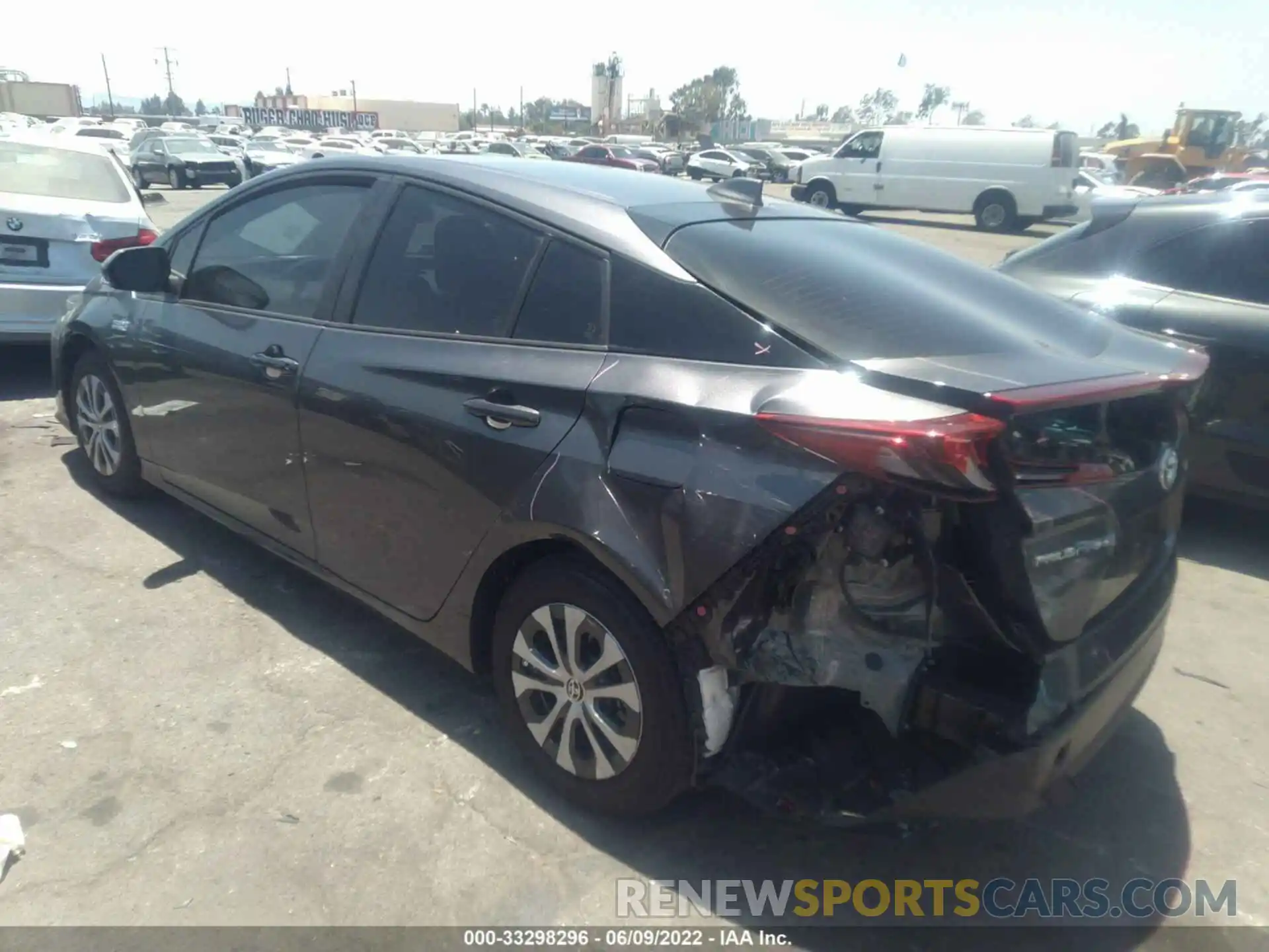 3 Photograph of a damaged car JTDKAMFP5M3183420 TOYOTA PRIUS PRIME 2021