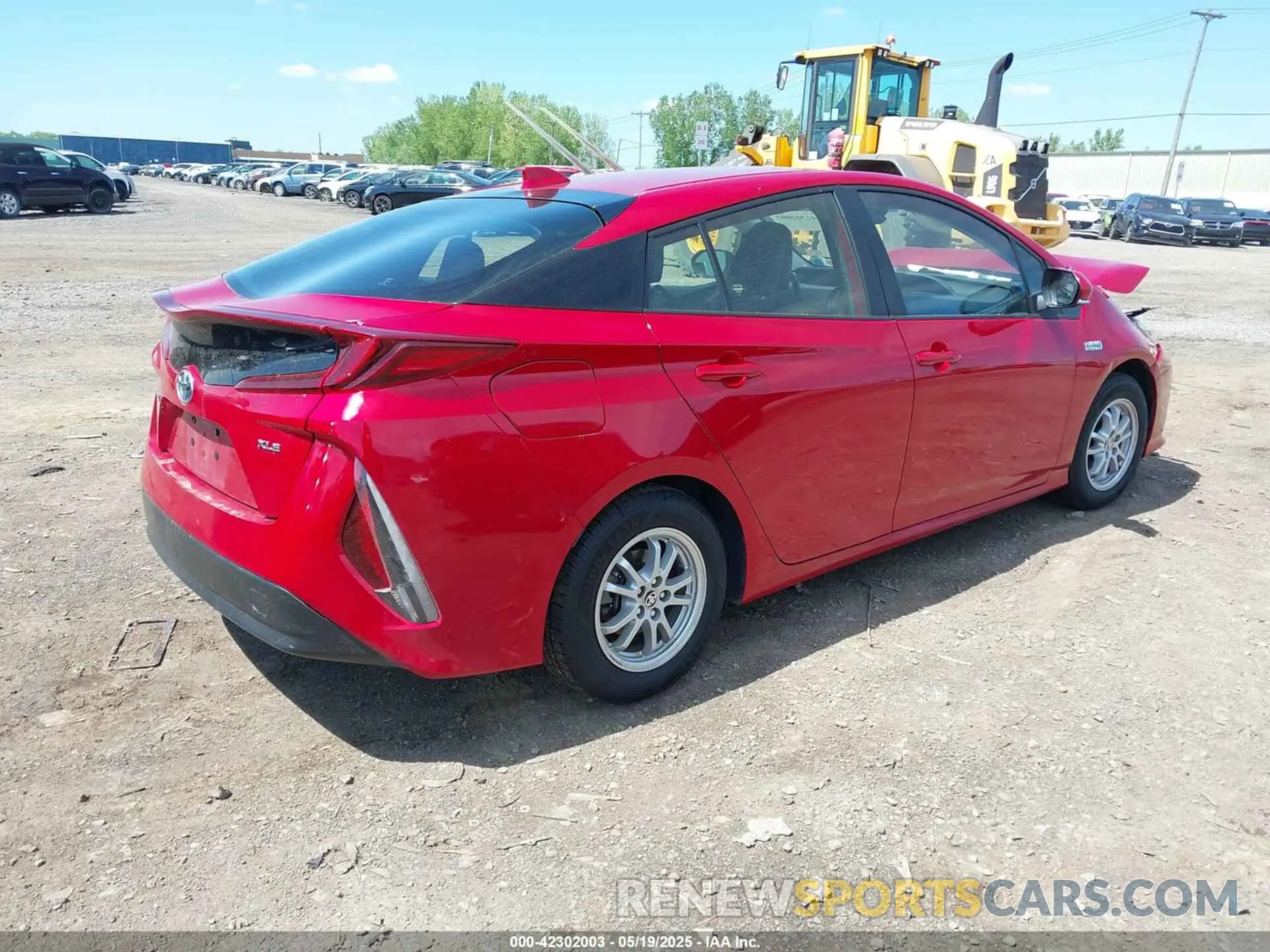 4 Photograph of a damaged car JTDKAMFP6M3192515 TOYOTA PRIUS PRIME 2021