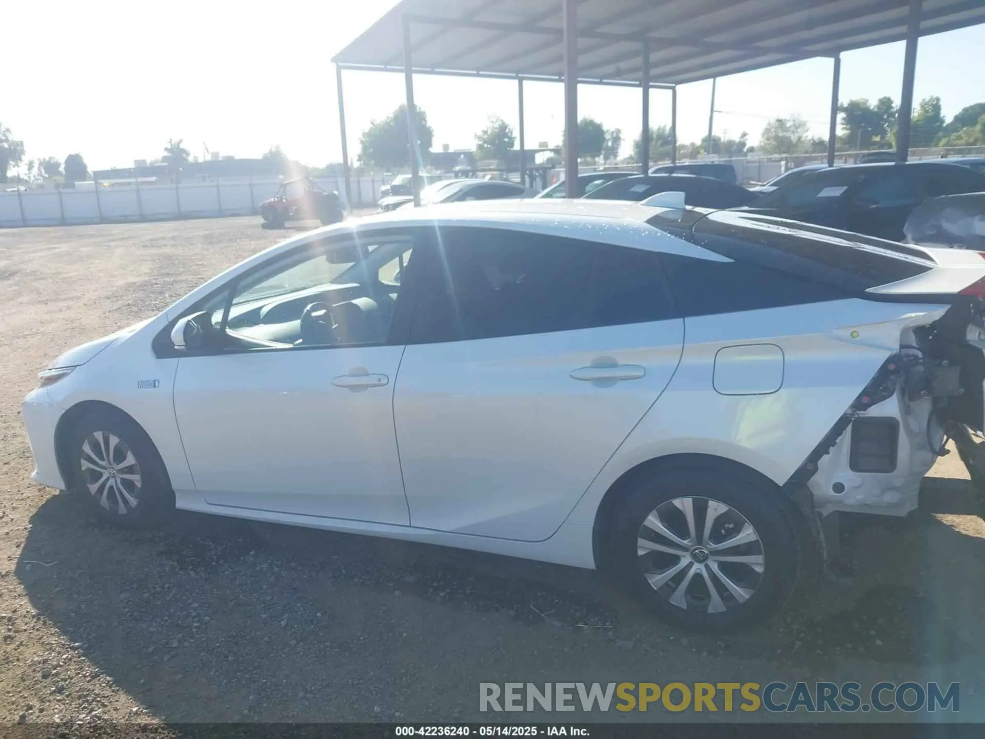 15 Photograph of a damaged car JTDKAMFP7M3173830 TOYOTA PRIUS PRIME 2021