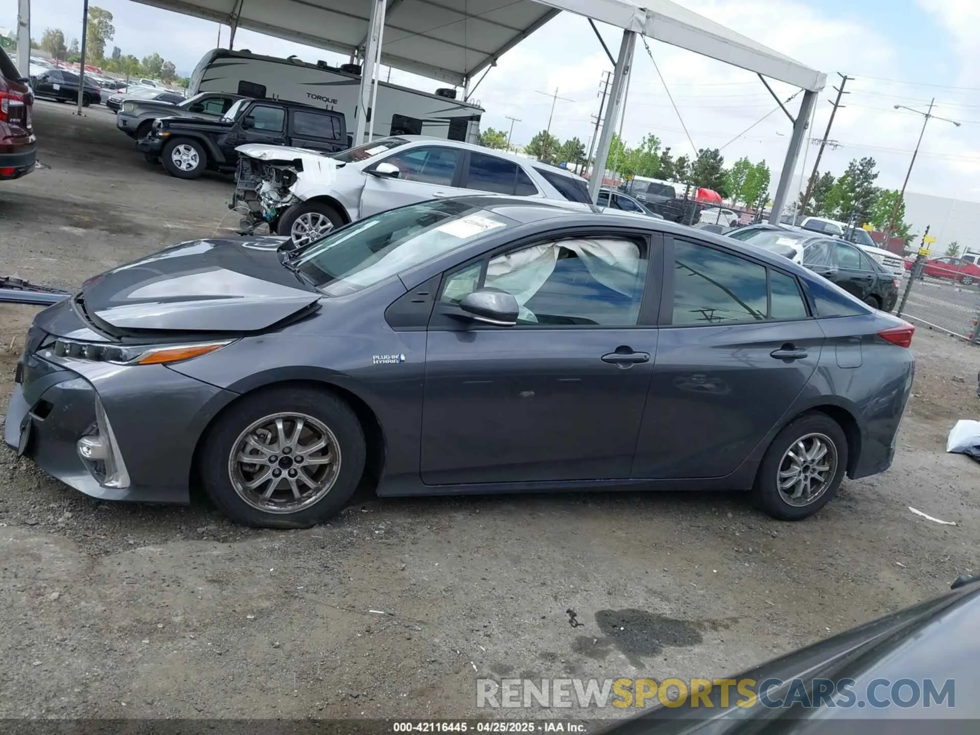 15 Photograph of a damaged car JTDKAMFP7M3177134 TOYOTA PRIUS PRIME 2021