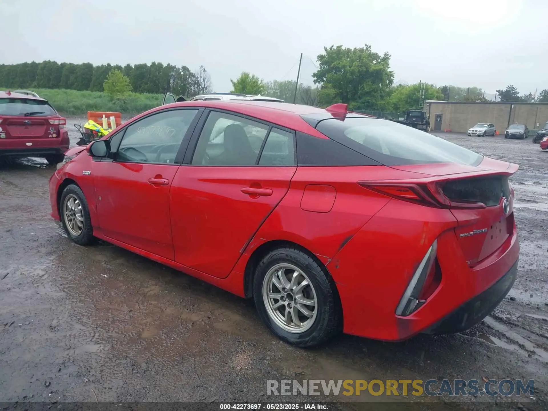 3 Photograph of a damaged car JTDKAMFP7M3178008 TOYOTA PRIUS PRIME 2021