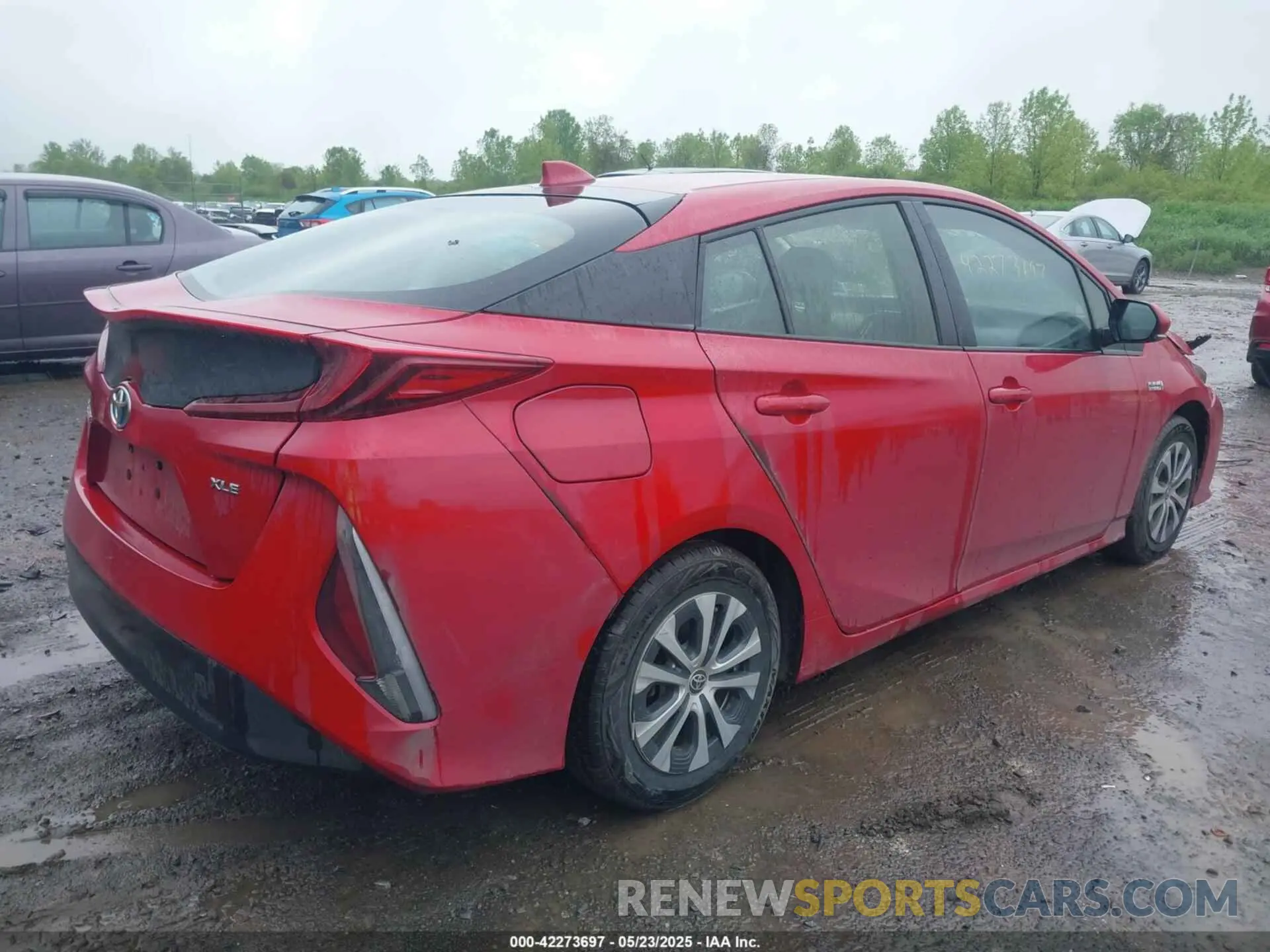 4 Photograph of a damaged car JTDKAMFP7M3178008 TOYOTA PRIUS PRIME 2021
