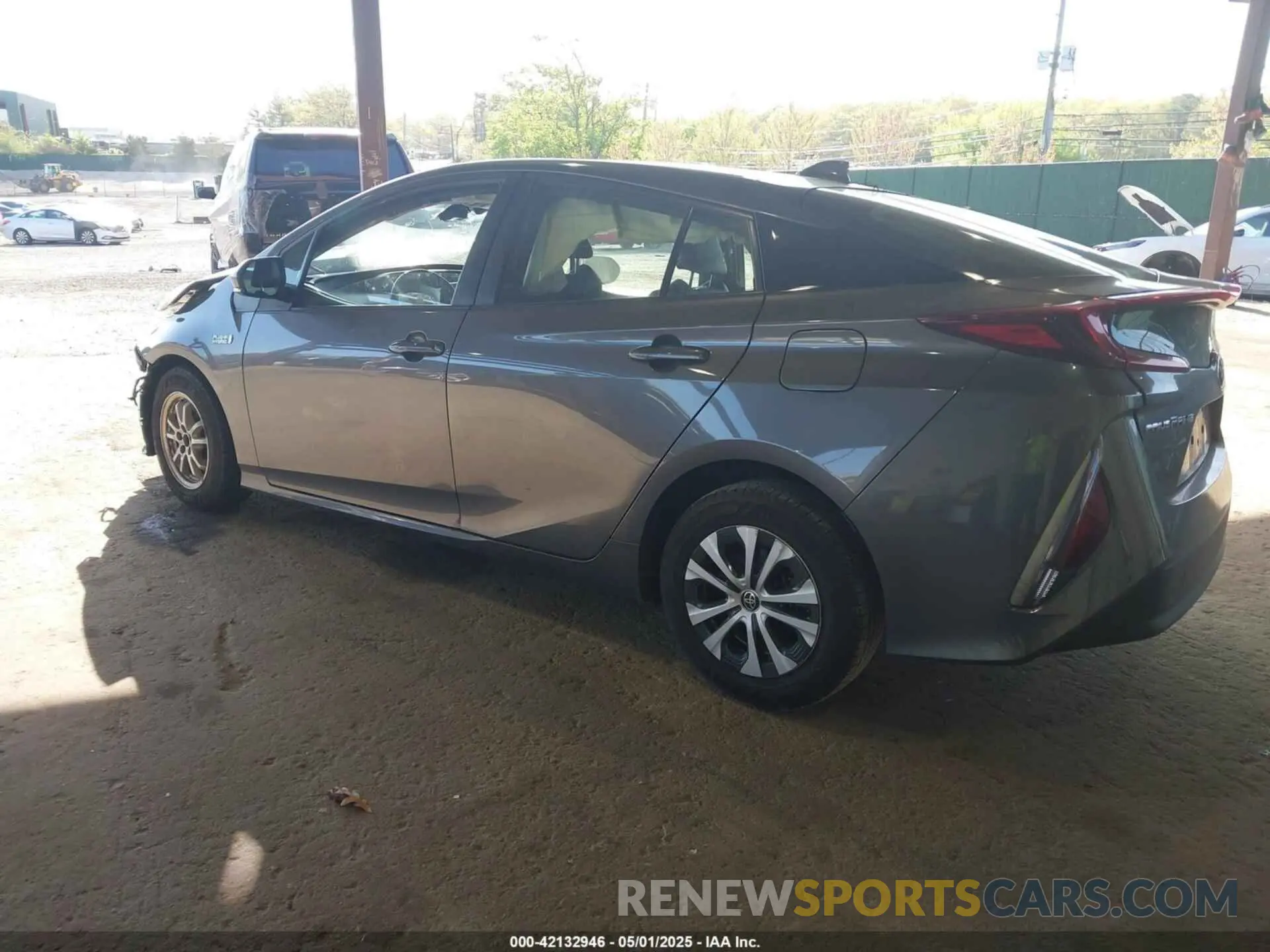 3 Photograph of a damaged car JTDKAMFP7M3192944 TOYOTA PRIUS PRIME 2021