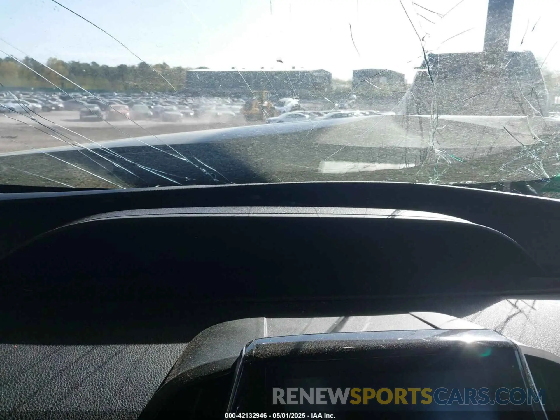 7 Photograph of a damaged car JTDKAMFP7M3192944 TOYOTA PRIUS PRIME 2021