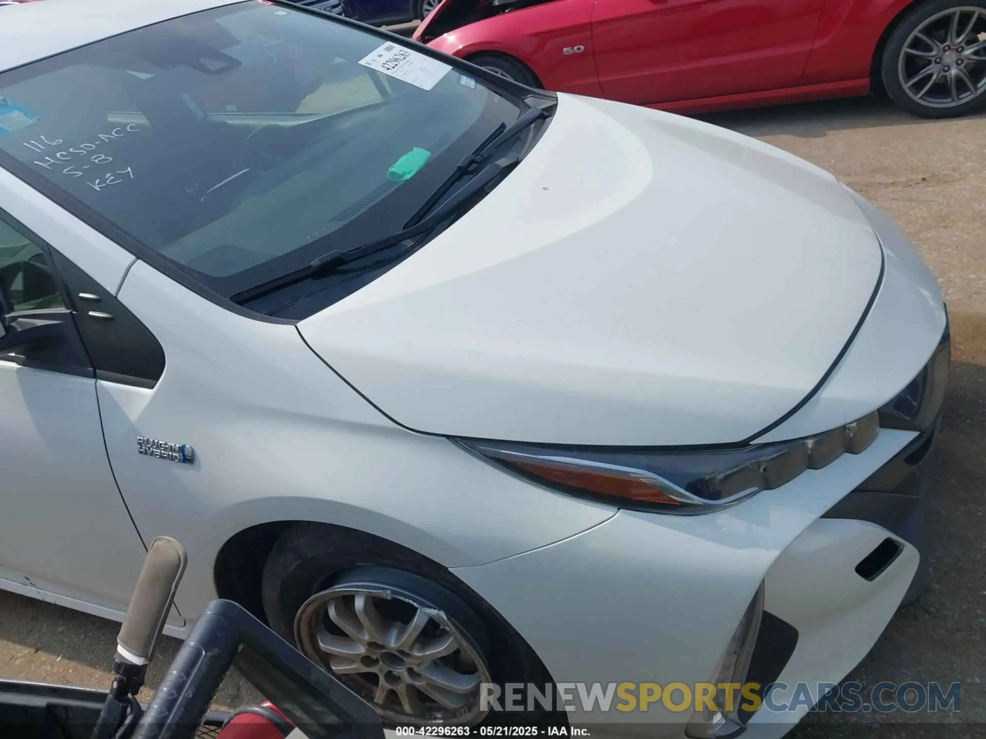 1 Photograph of a damaged car JTDKAMFP7M3194774 TOYOTA PRIUS PRIME 2021