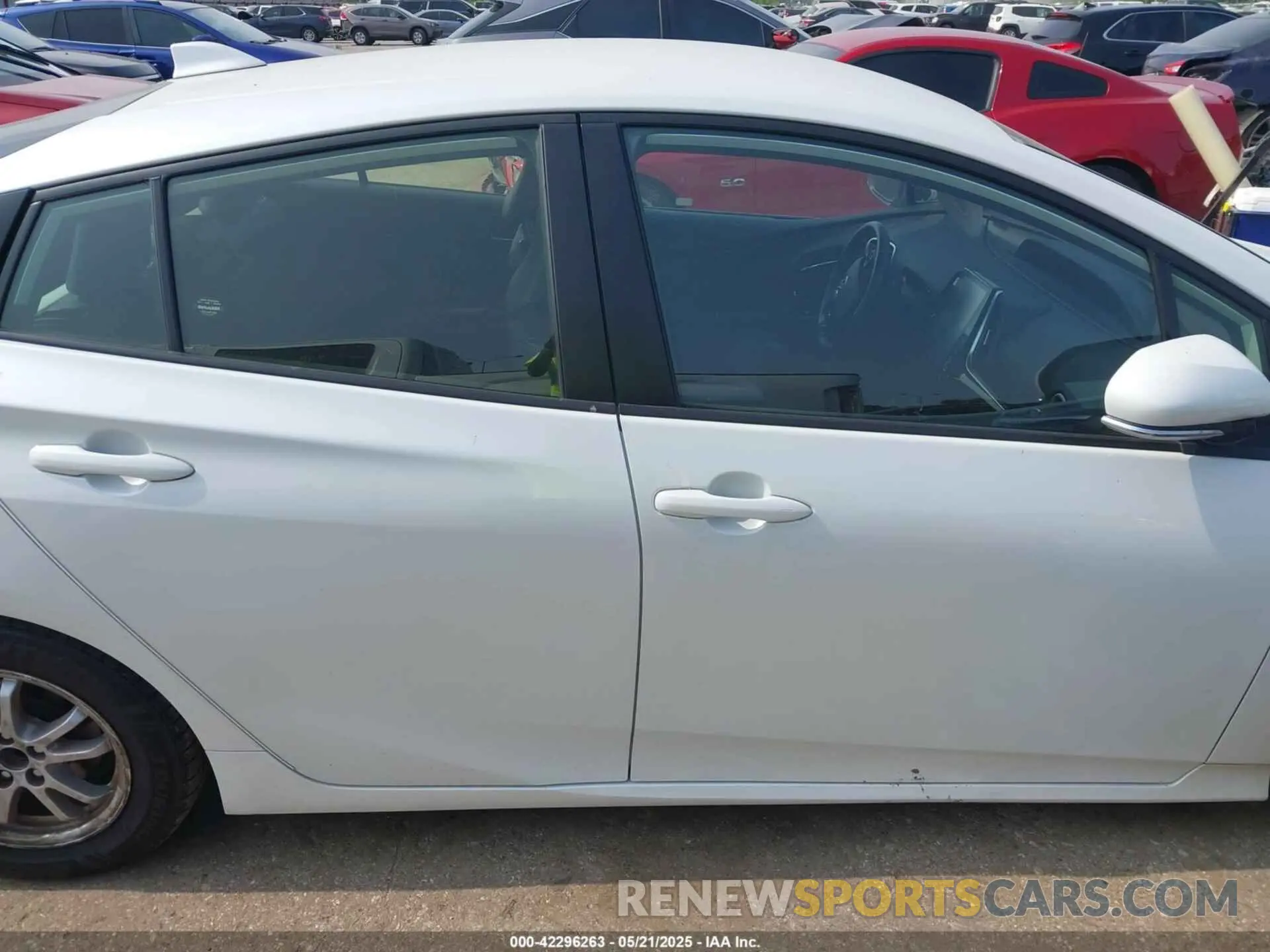 13 Photograph of a damaged car JTDKAMFP7M3194774 TOYOTA PRIUS PRIME 2021