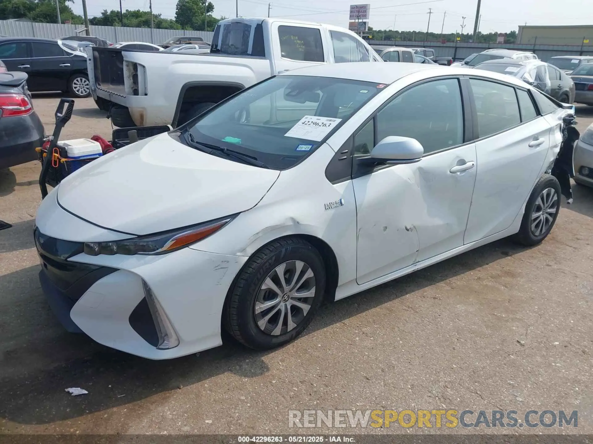 2 Photograph of a damaged car JTDKAMFP7M3194774 TOYOTA PRIUS PRIME 2021