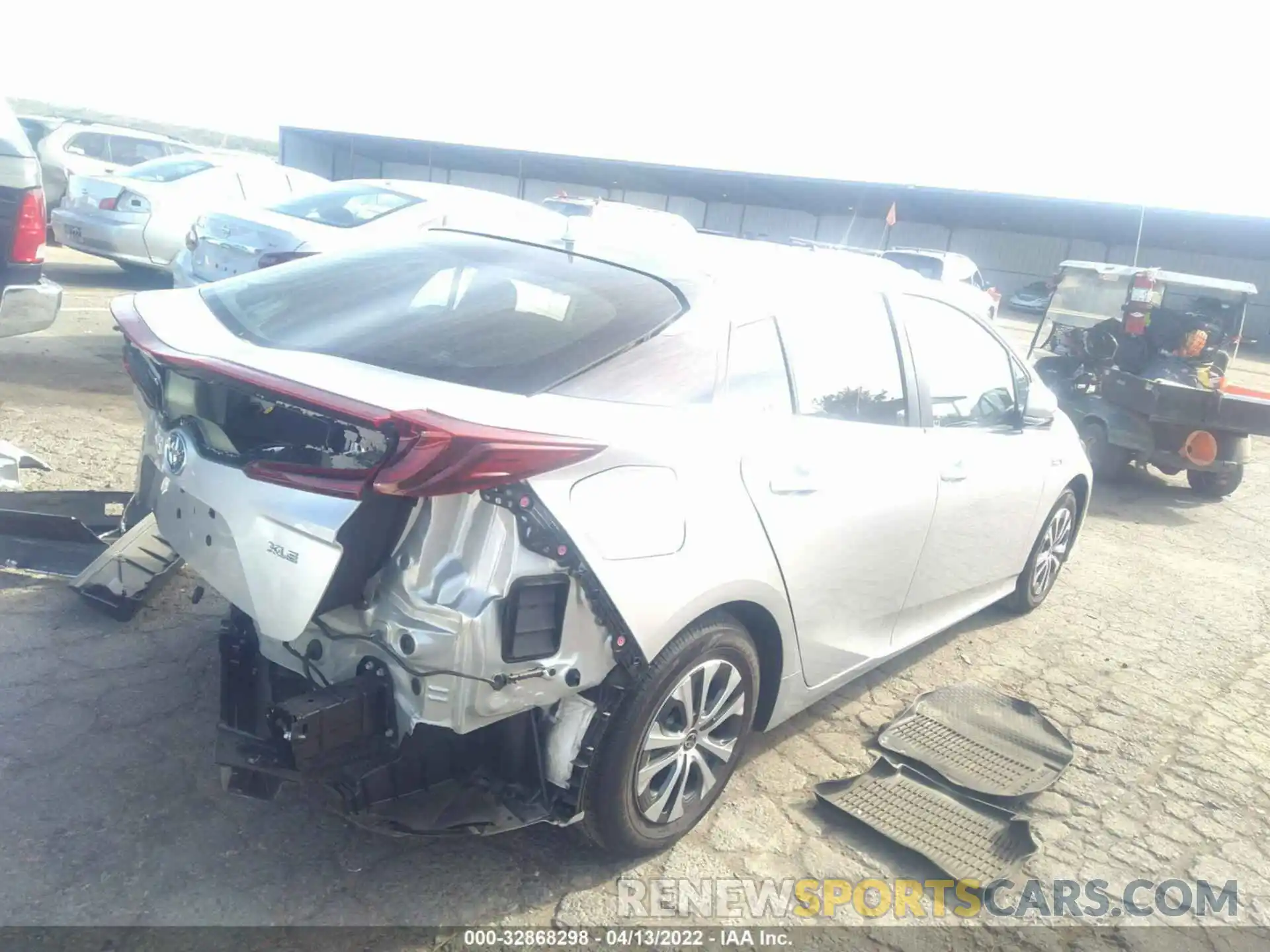 4 Photograph of a damaged car JTDKAMFP7M3194872 TOYOTA PRIUS PRIME 2021