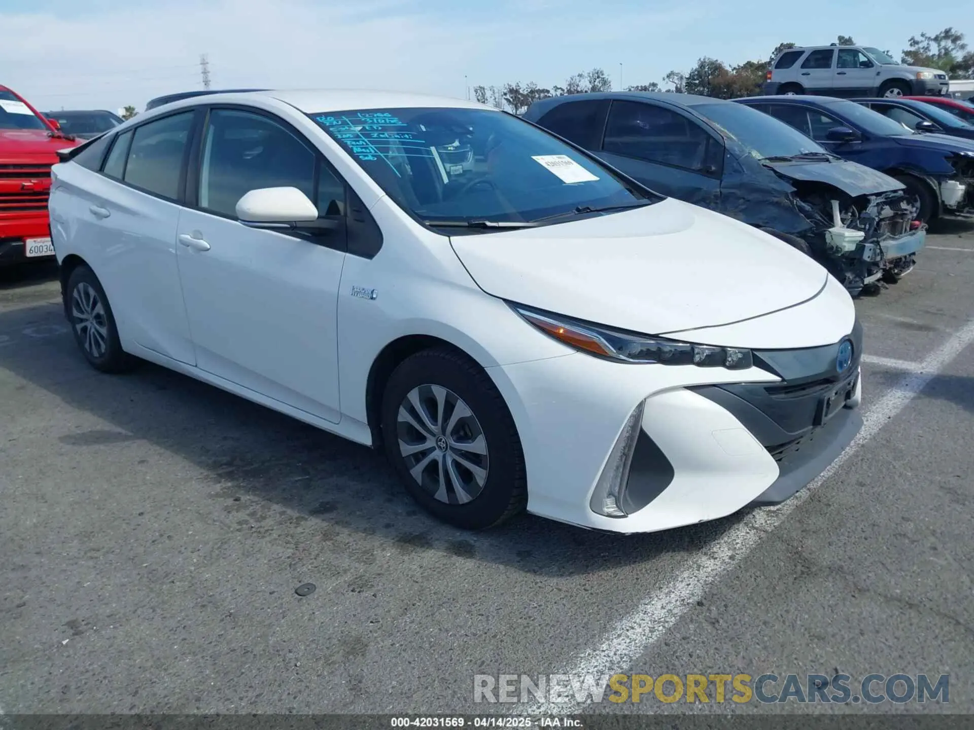 1 Photograph of a damaged car JTDKAMFP7M3197111 TOYOTA PRIUS PRIME 2021