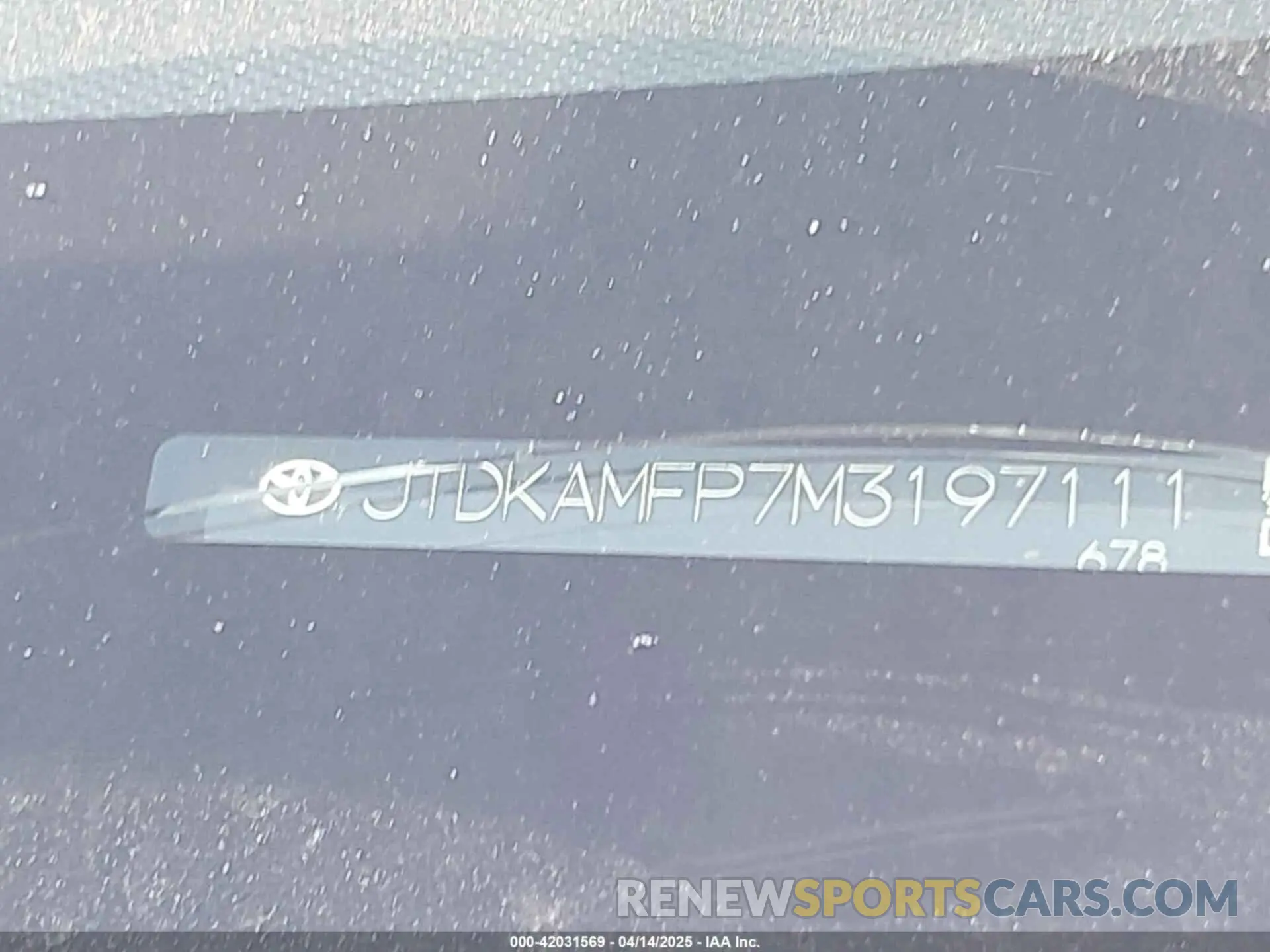 9 Photograph of a damaged car JTDKAMFP7M3197111 TOYOTA PRIUS PRIME 2021