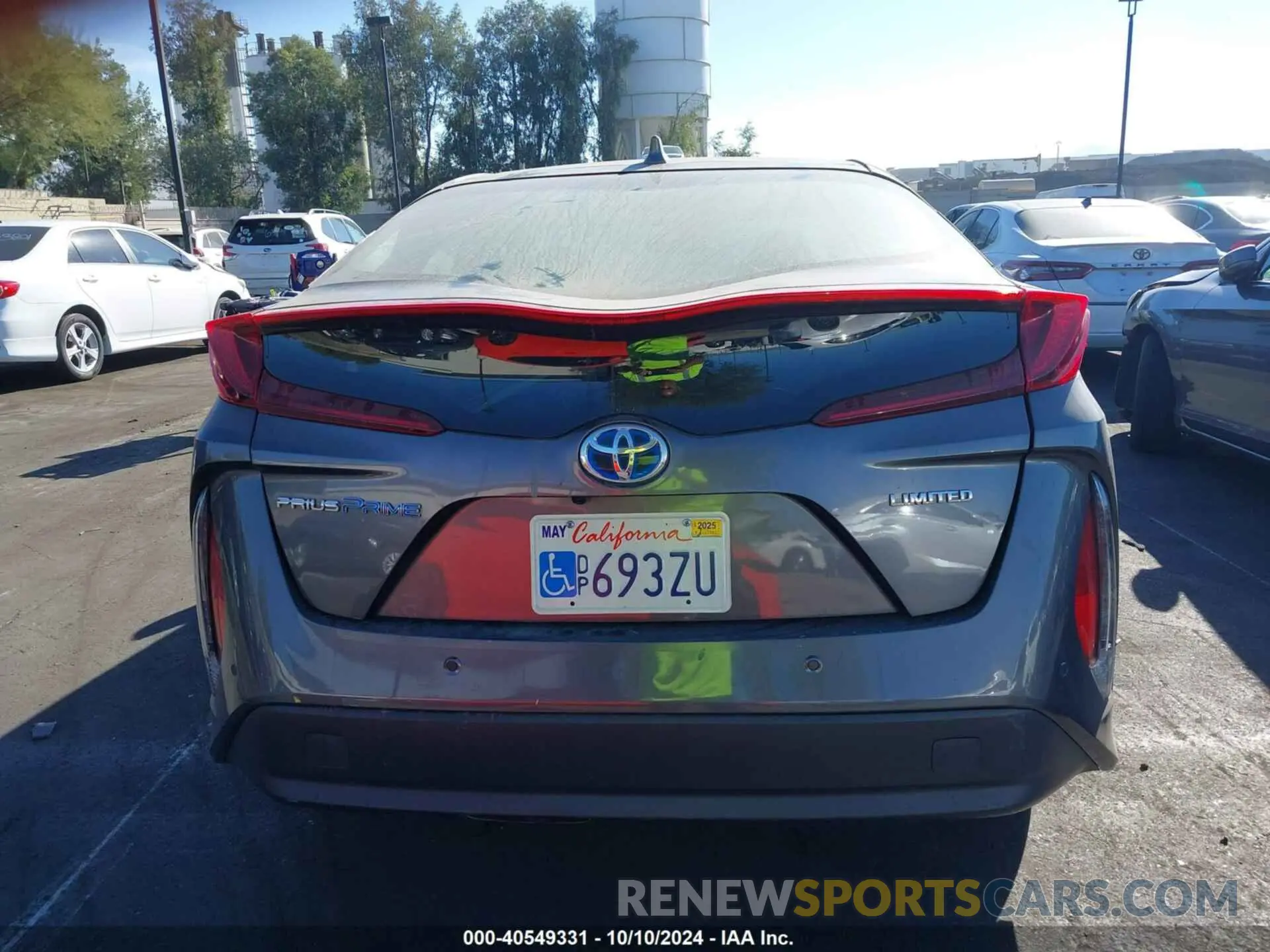 17 Photograph of a damaged car JTDKAMFP8M3191012 TOYOTA PRIUS PRIME 2021