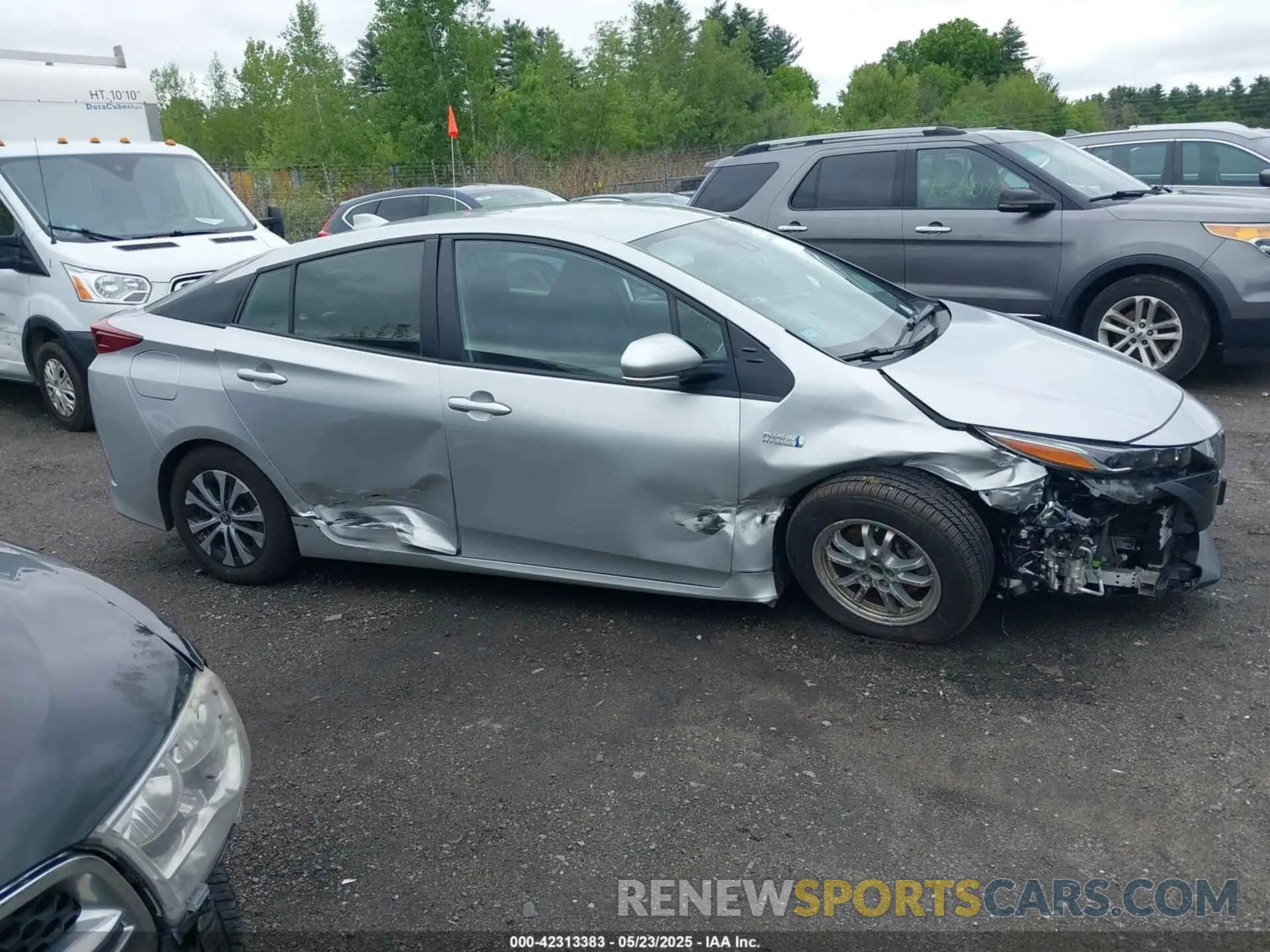 13 Photograph of a damaged car JTDKAMFP9M3179242 TOYOTA PRIUS PRIME 2021