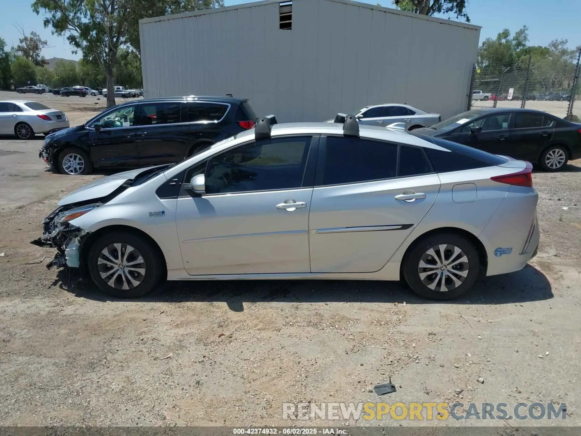13 Photograph of a damaged car JTDKAMFP0N3204255 TOYOTA PRIUS PRIME 2022