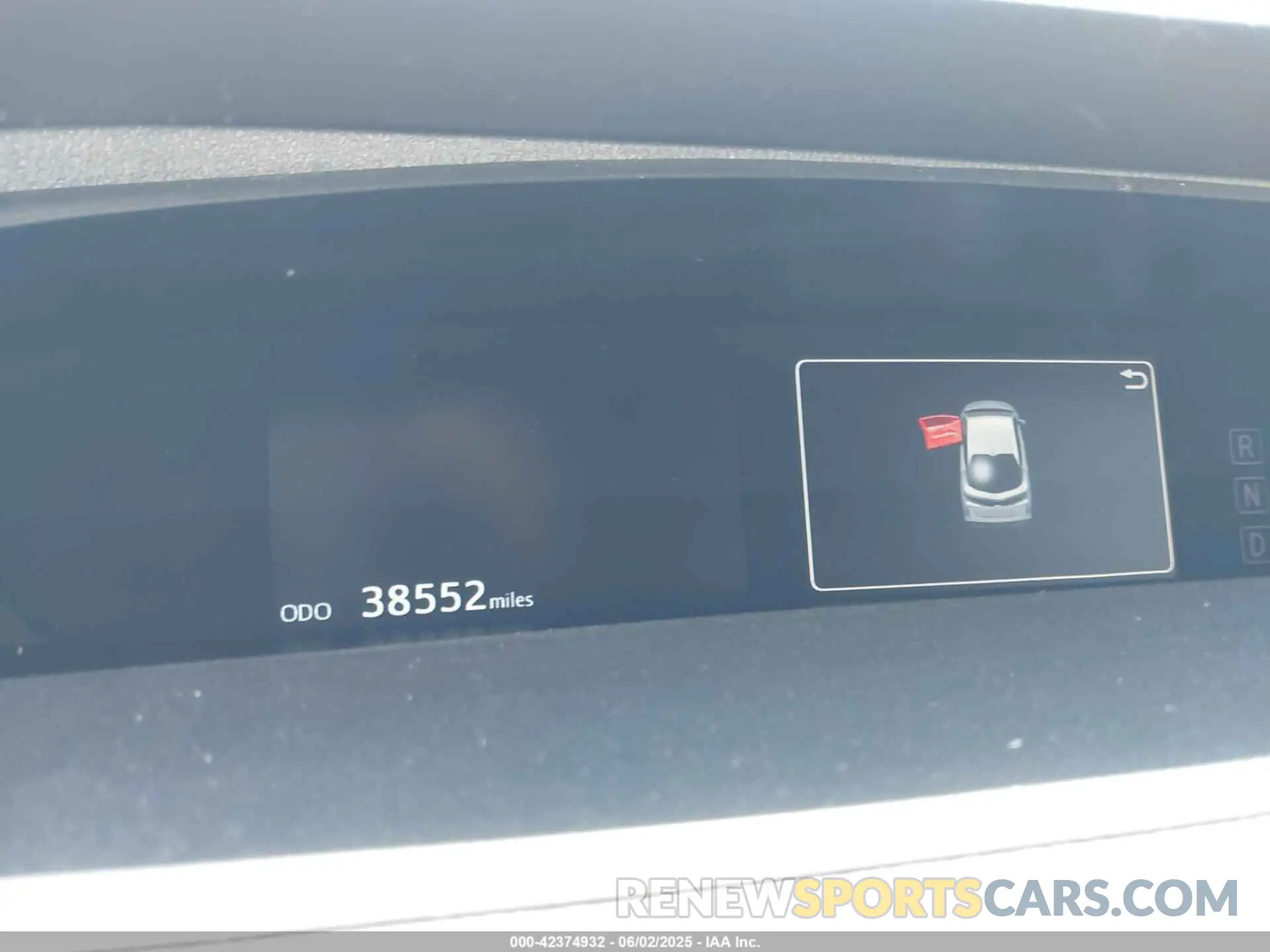 7 Photograph of a damaged car JTDKAMFP0N3204255 TOYOTA PRIUS PRIME 2022