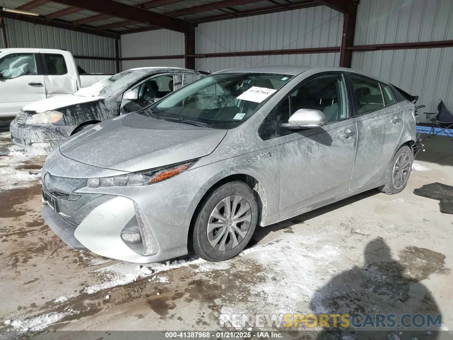 2 Photograph of a damaged car JTDKAMFP1N3206421 TOYOTA PRIUS PRIME 2022