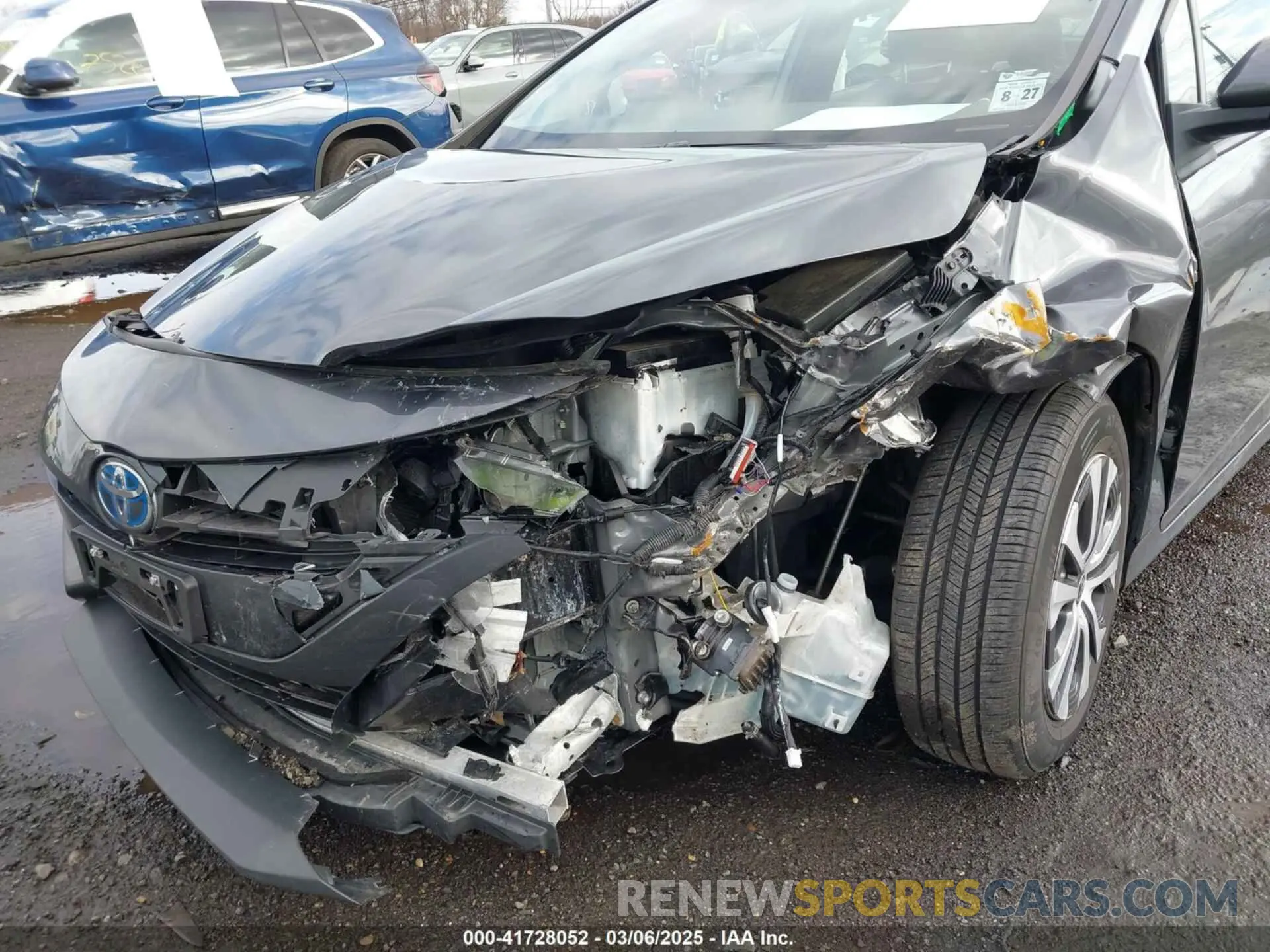 6 Photograph of a damaged car JTDKAMFP1N3218374 TOYOTA PRIUS PRIME 2022