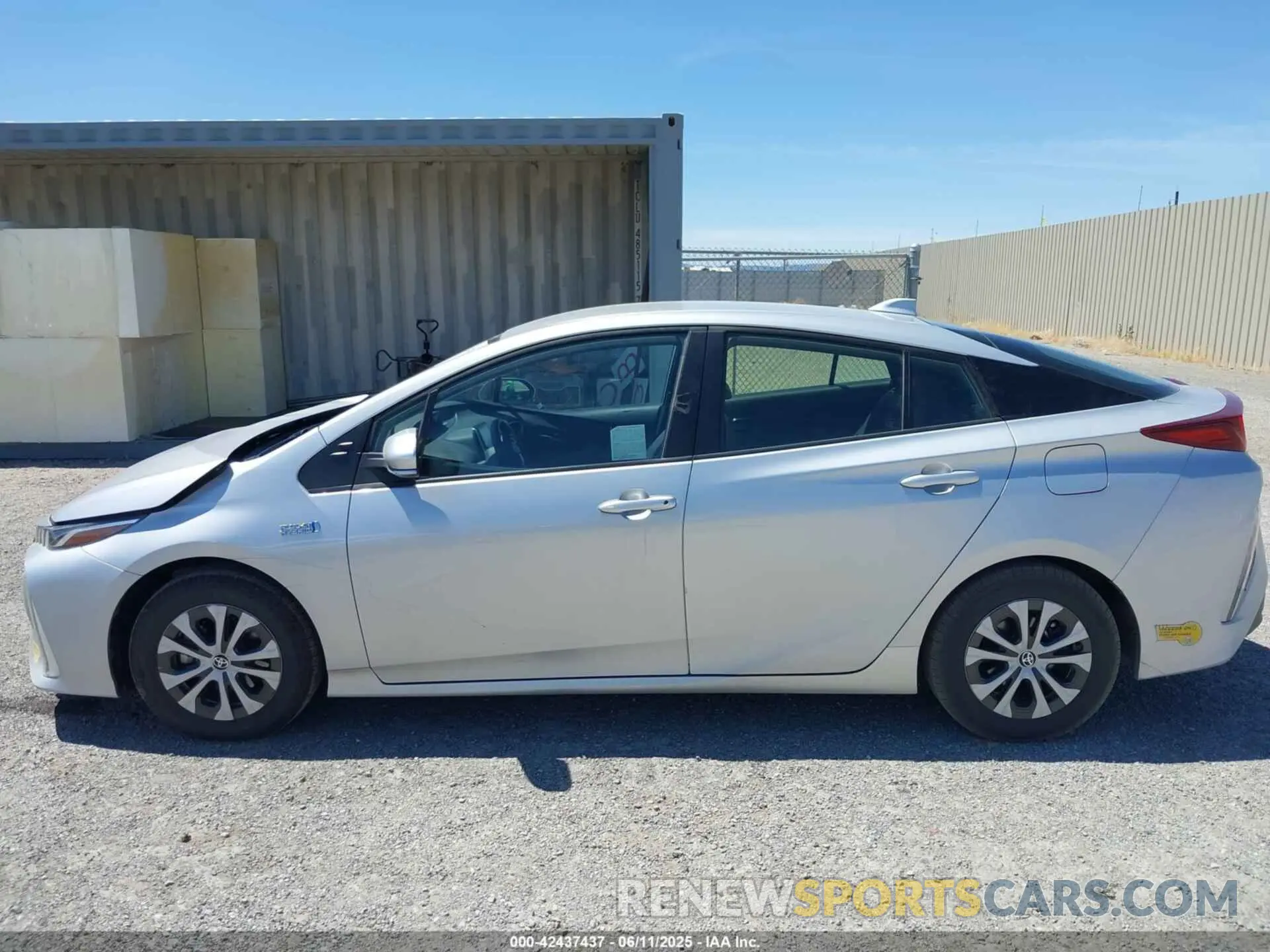14 Photograph of a damaged car JTDKAMFP2N3214169 TOYOTA PRIUS PRIME 2022