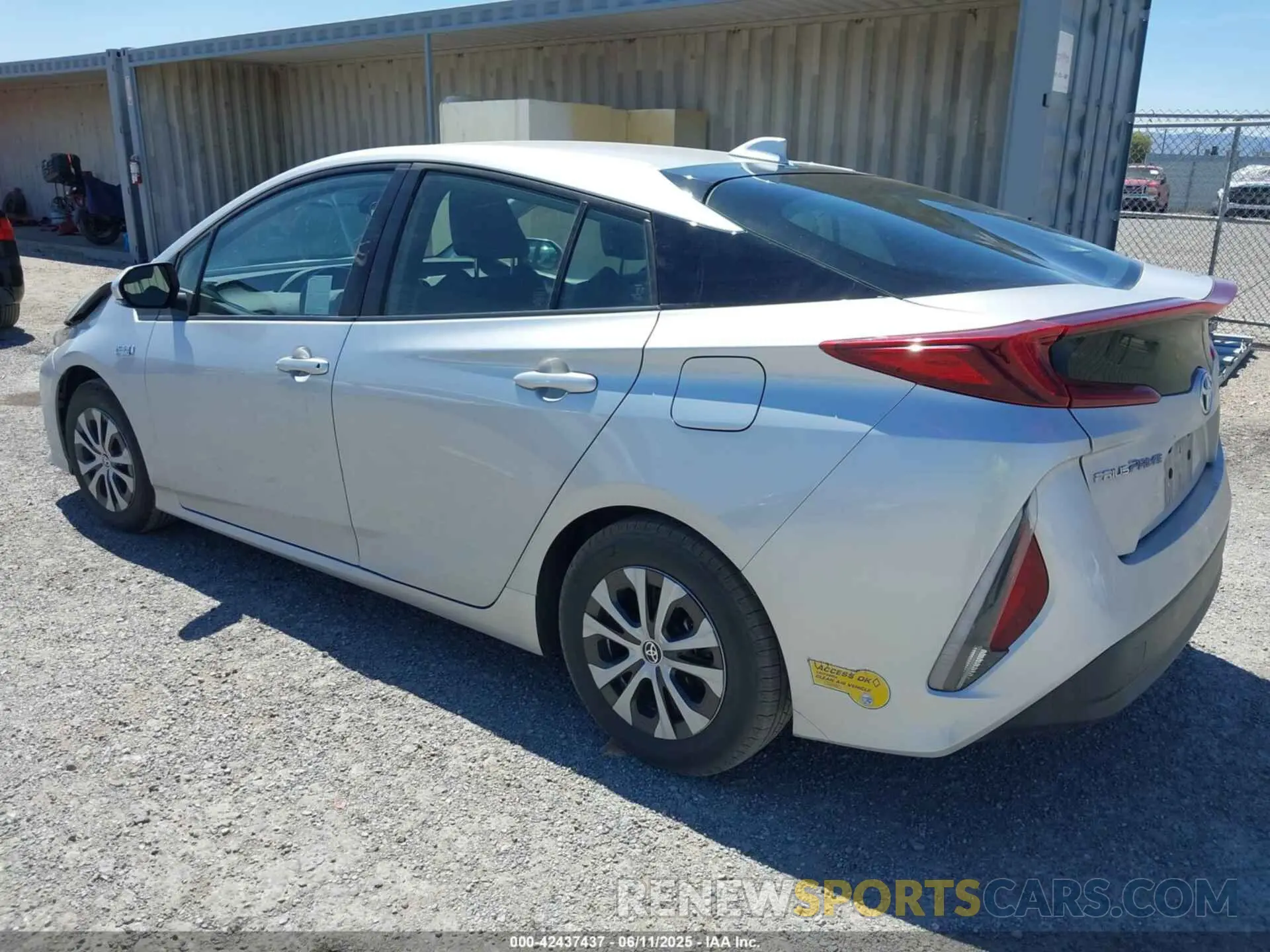 3 Photograph of a damaged car JTDKAMFP2N3214169 TOYOTA PRIUS PRIME 2022