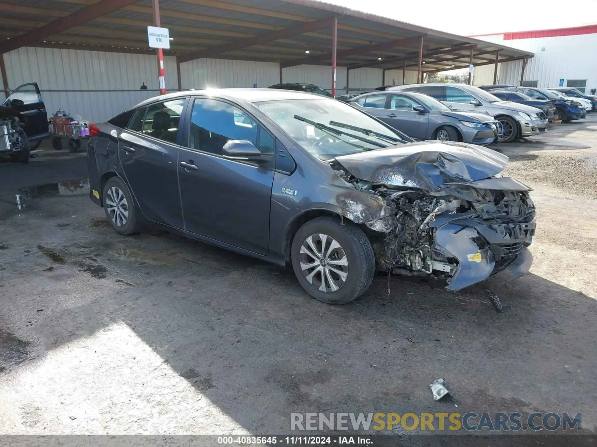 1 Photograph of a damaged car JTDKAMFP2N3226046 TOYOTA PRIUS PRIME 2022