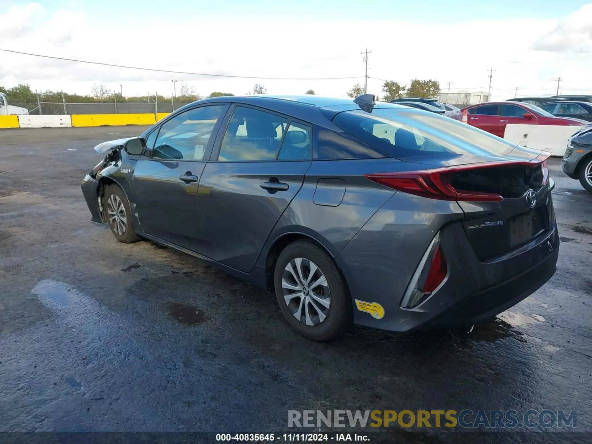 3 Photograph of a damaged car JTDKAMFP2N3226046 TOYOTA PRIUS PRIME 2022