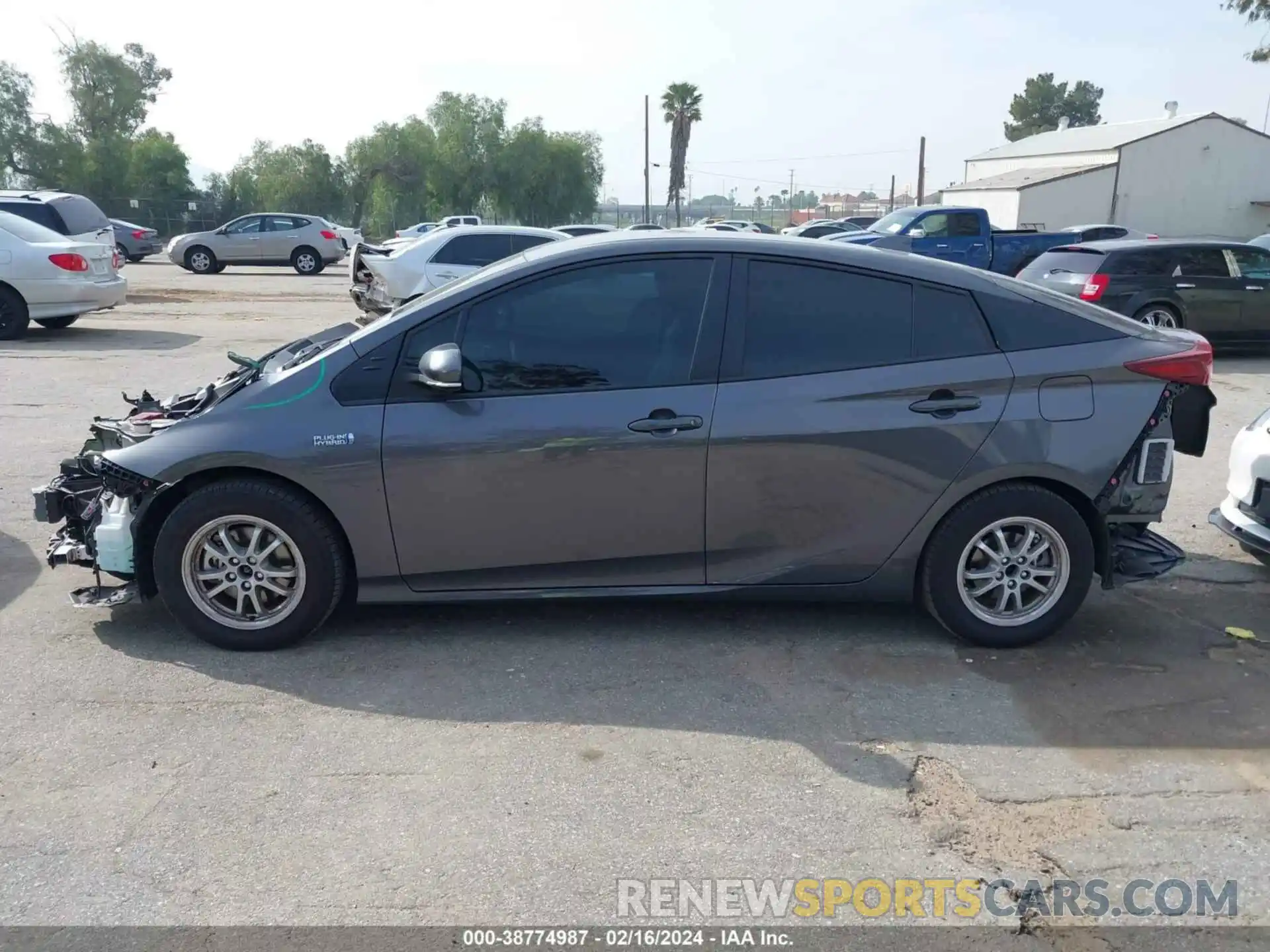 15 Photograph of a damaged car JTDKAMFP3N3229179 TOYOTA PRIUS PRIME 2022