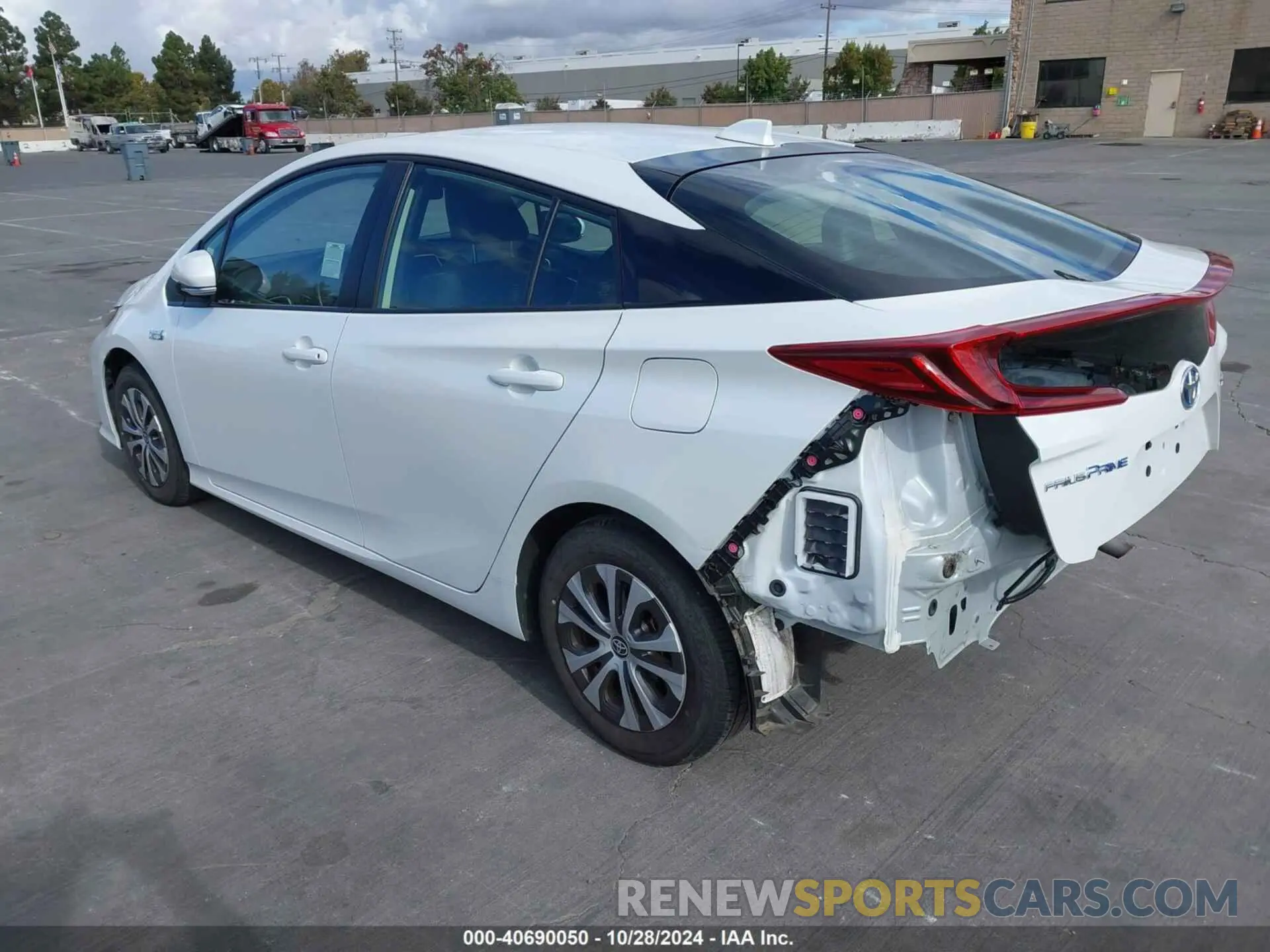 3 Photograph of a damaged car JTDKAMFP4N3221446 TOYOTA PRIUS PRIME 2022
